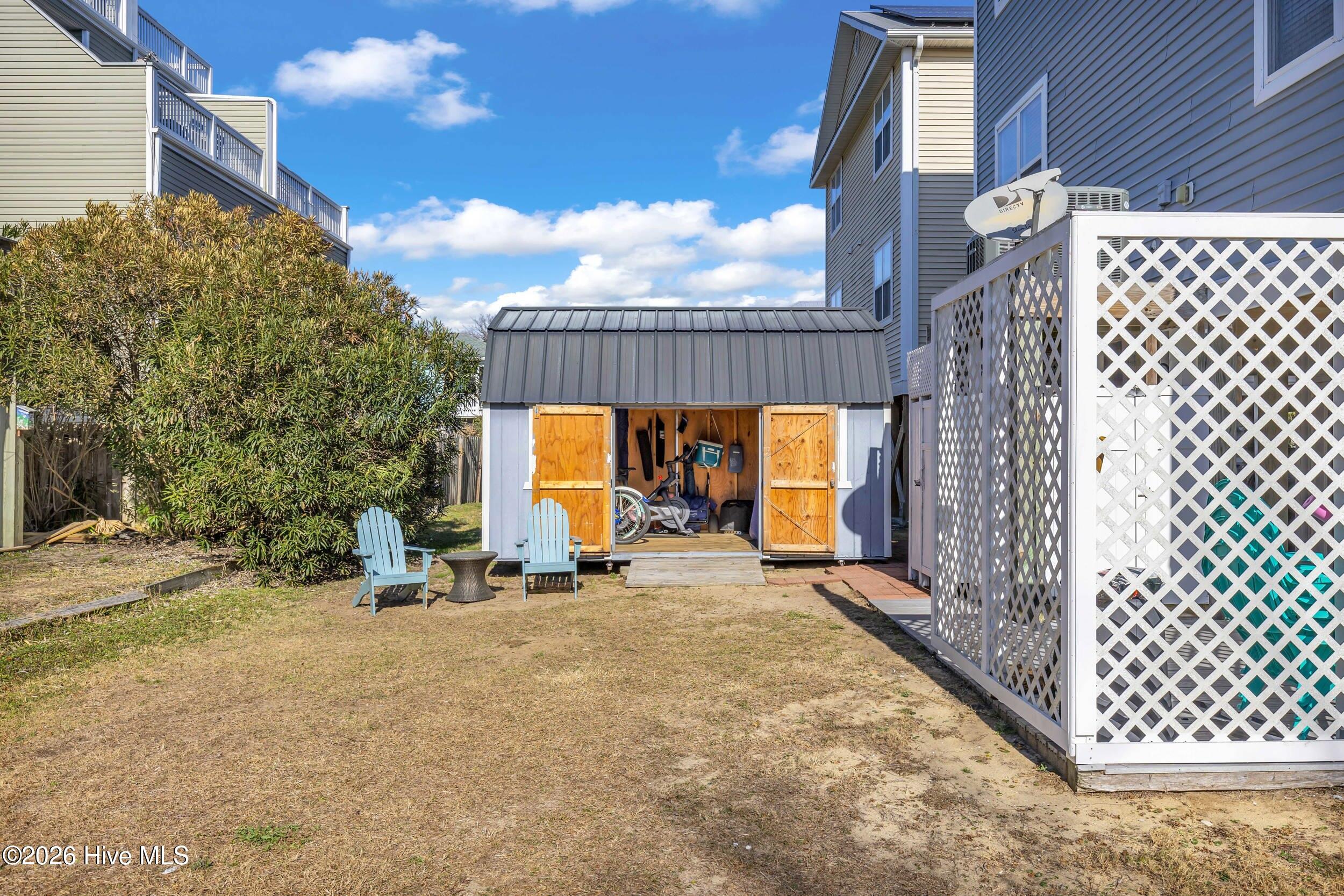 100548181 | Photo 34