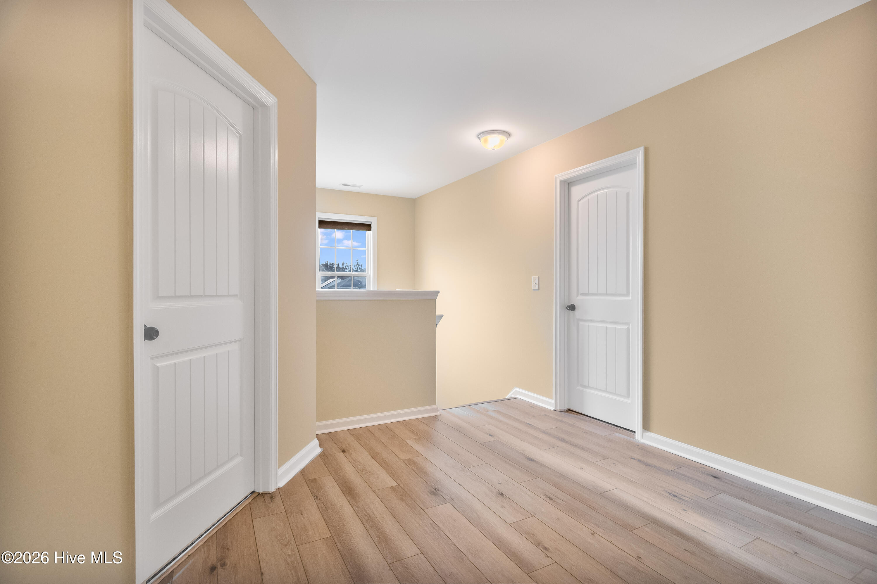 100545678 | Photo 40