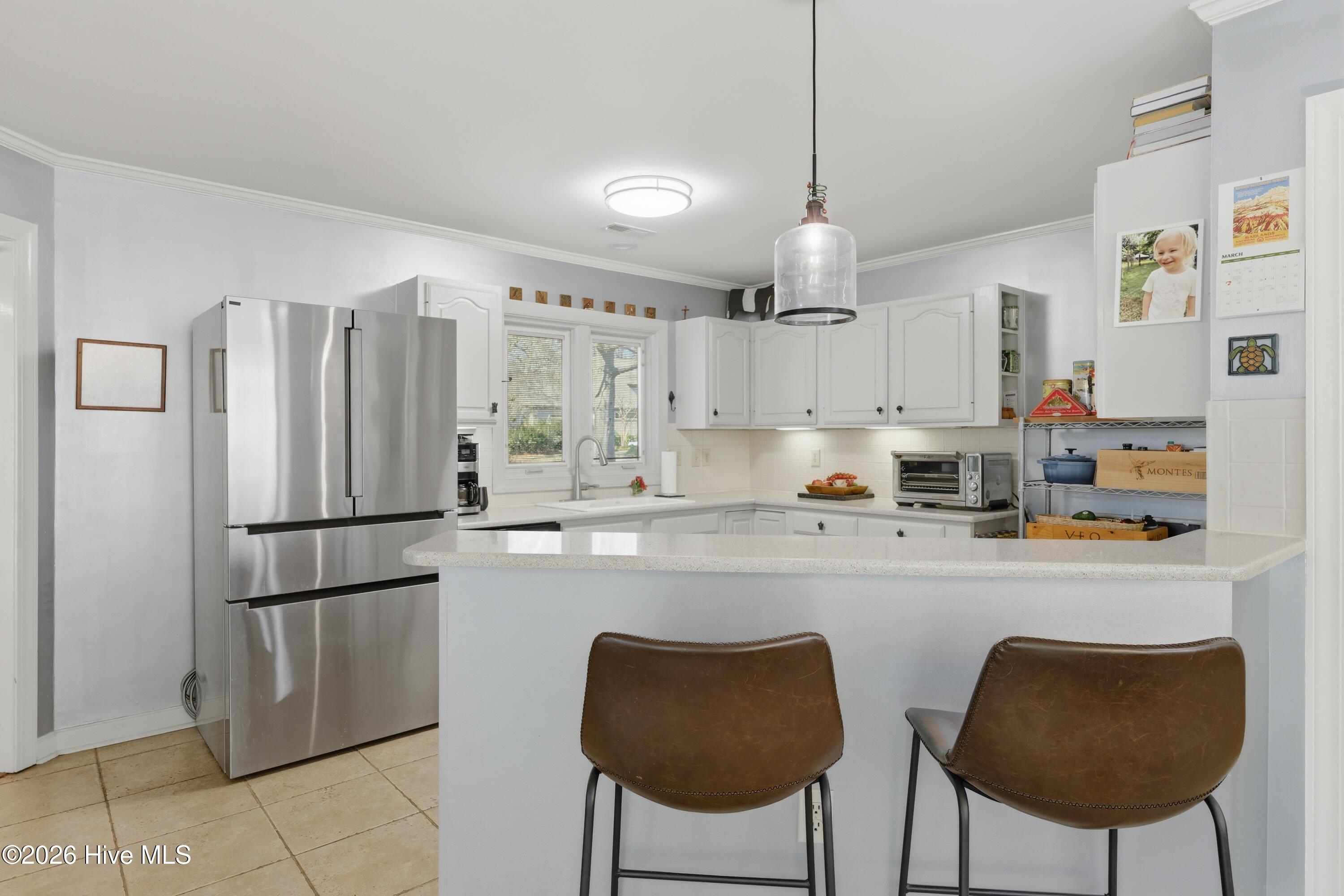 100561929 | Photo 16