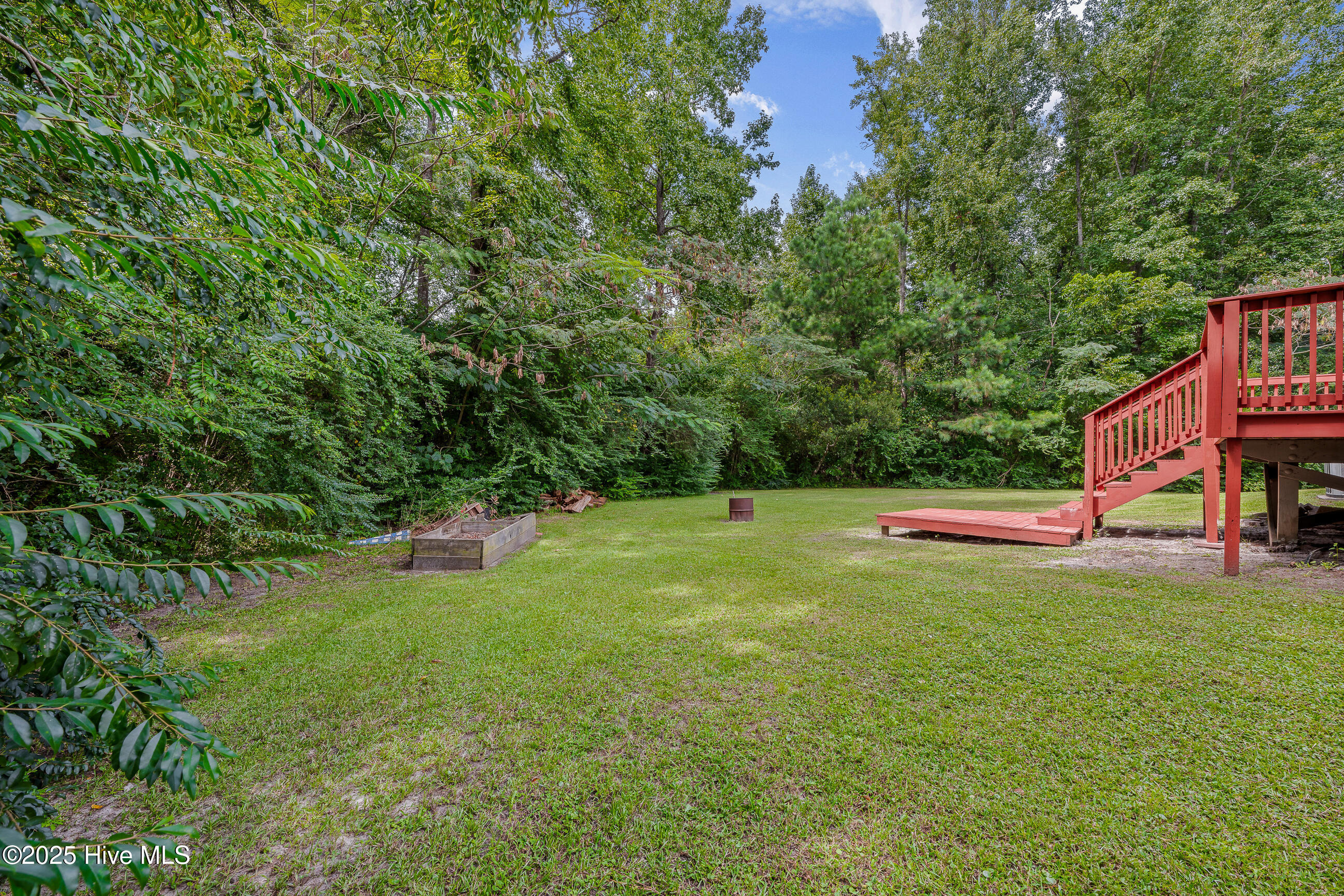 205 Bishop Drive, Jacksonville, NC 28540 – photo 17: 22
