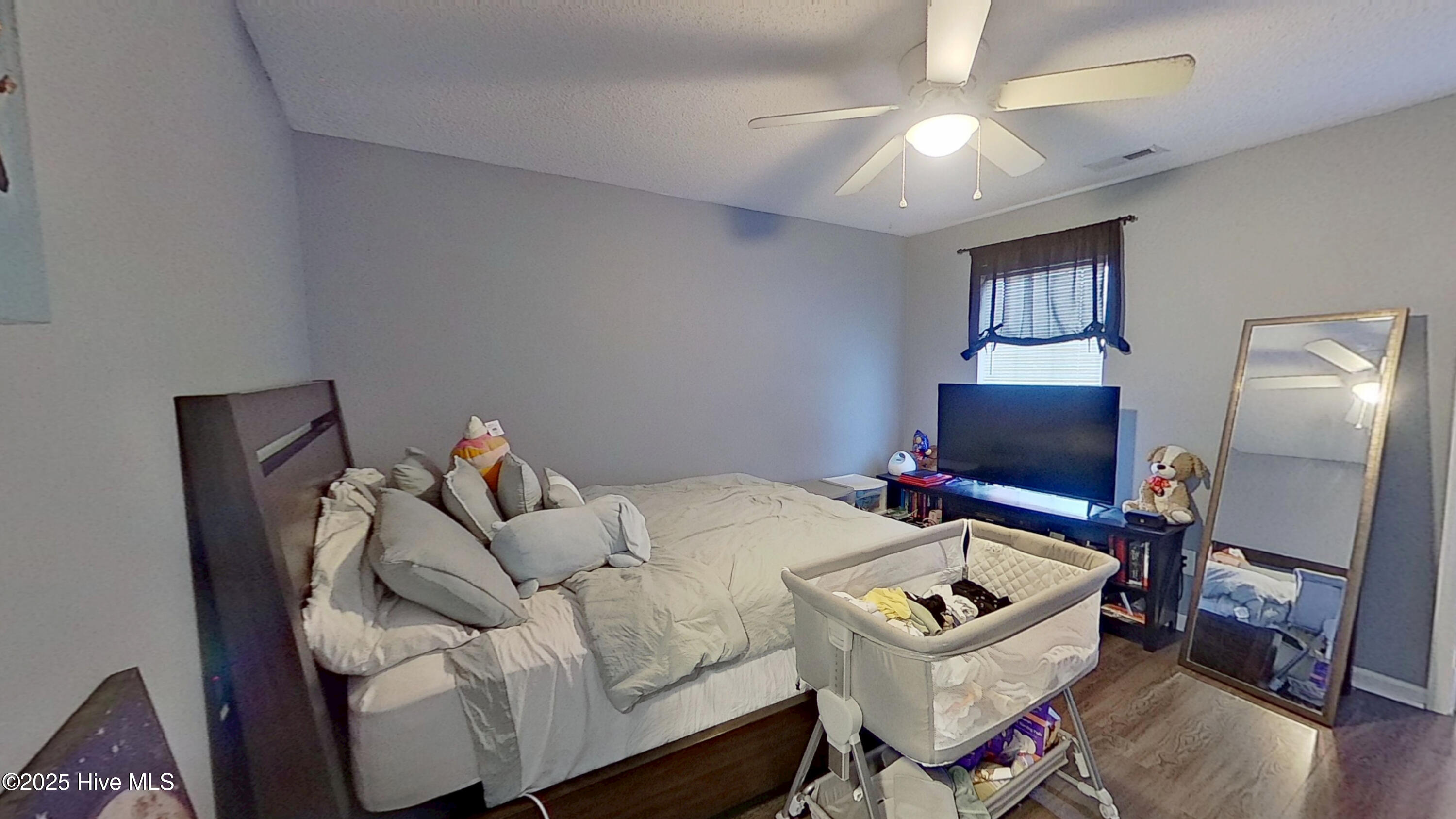 100558517 | Photo 10