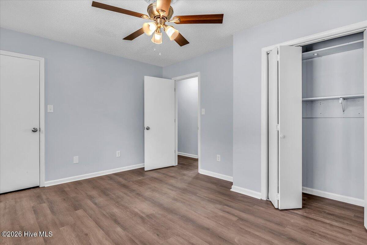 100566247 | Photo 32