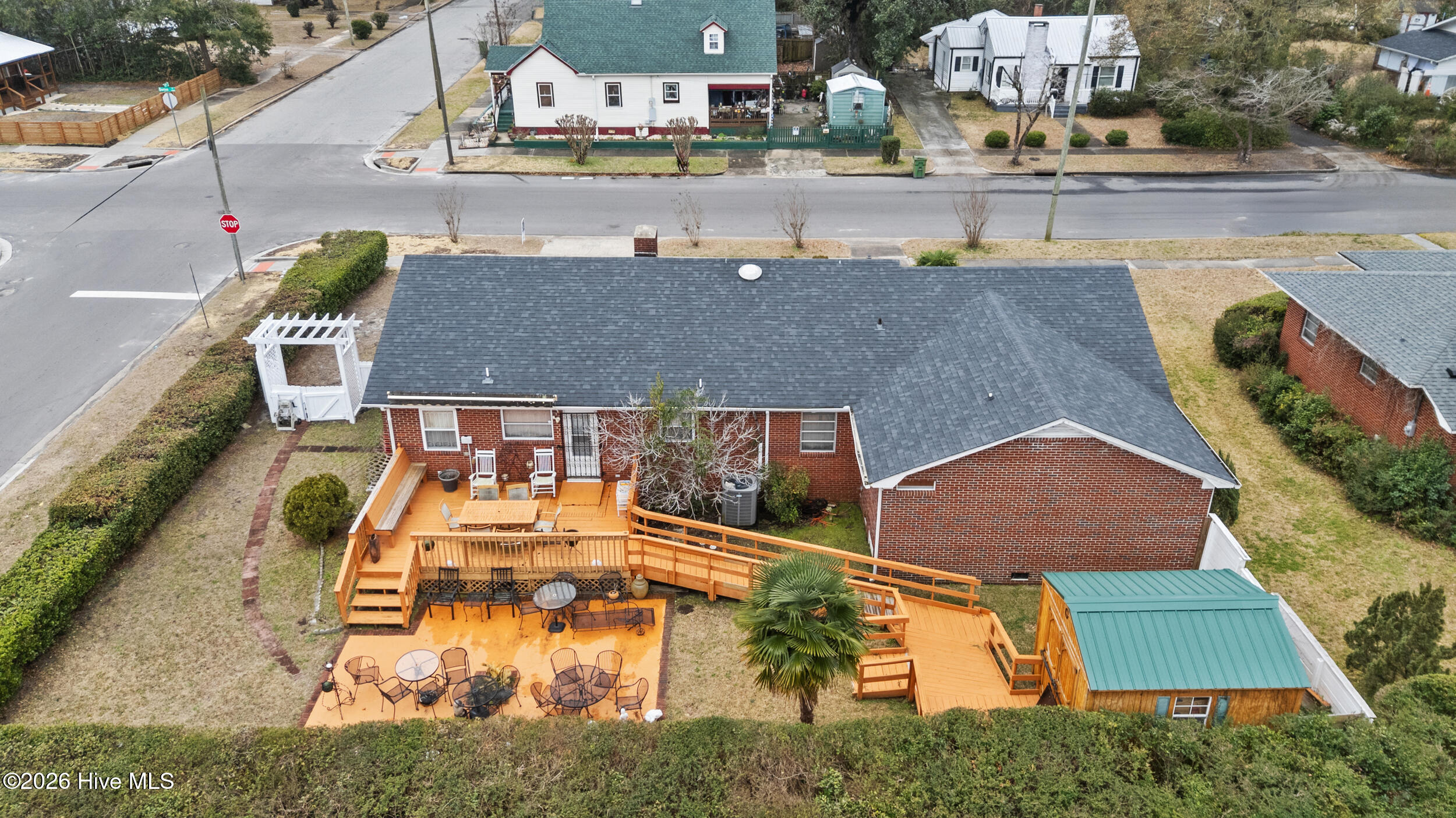 100554132 | Photo 41