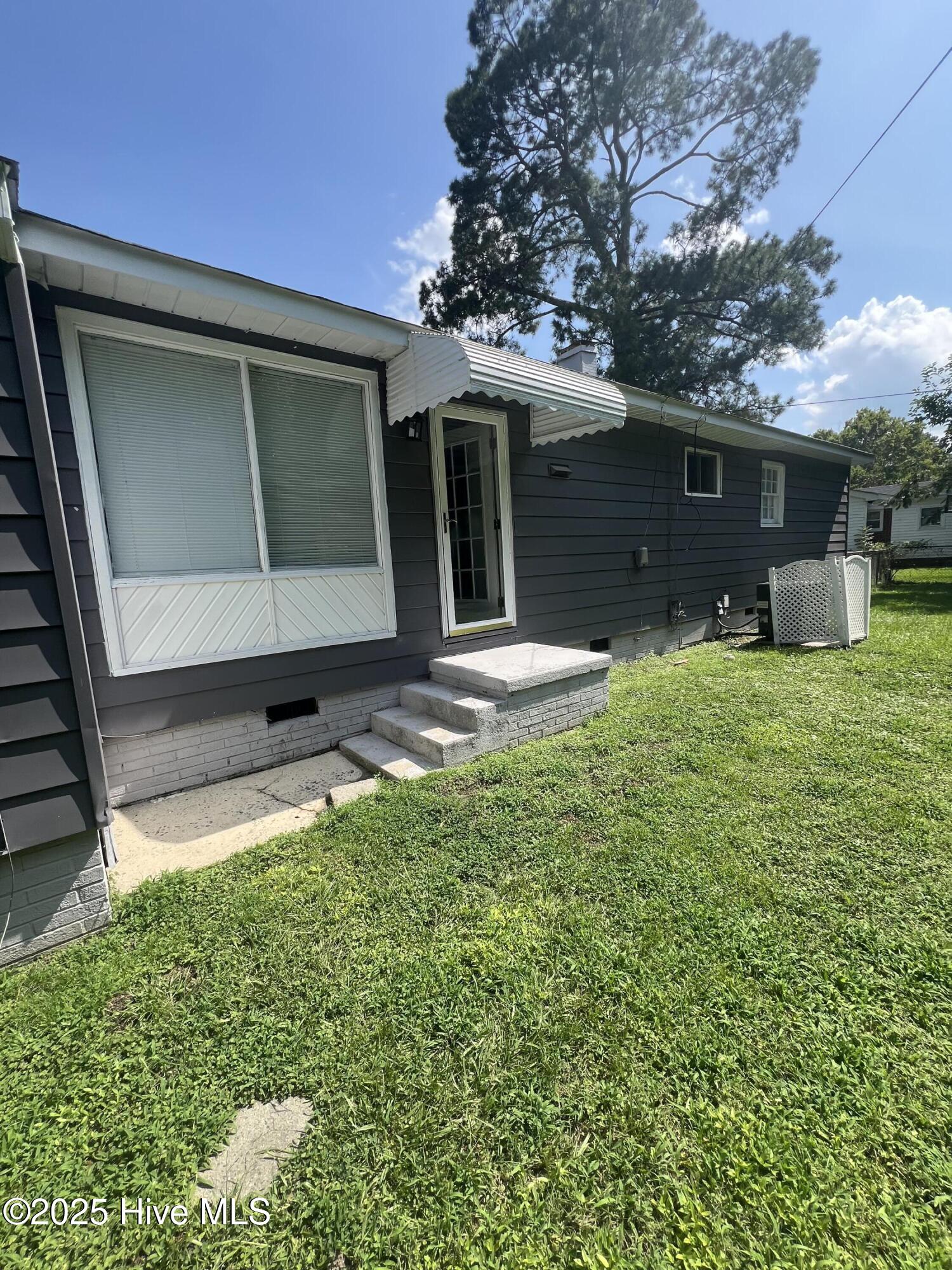 2505 Beechwood Drive
