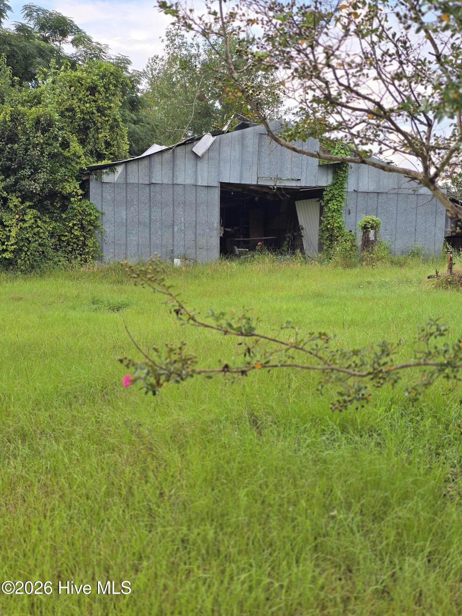 2nd image of 2865 Wheeler Rd, Thomson, GA 30824 | MLS# 100597299