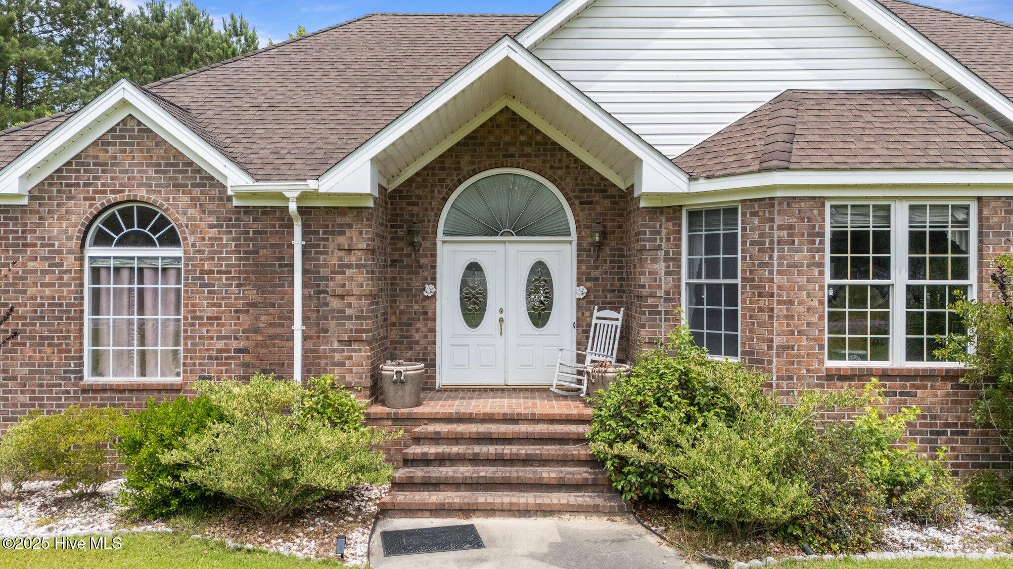 100513864 | Photo 49