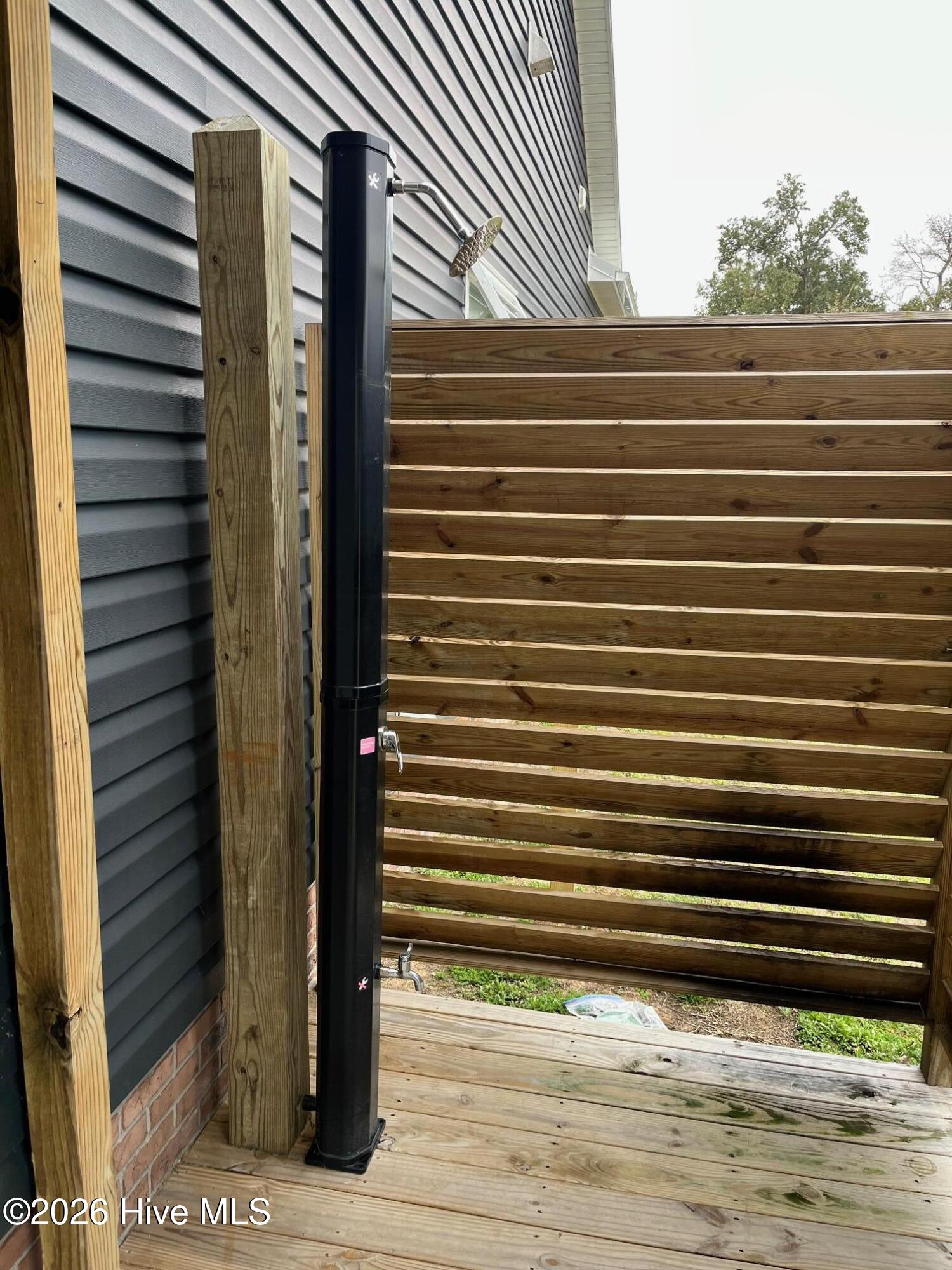 100557906 | Photo 27