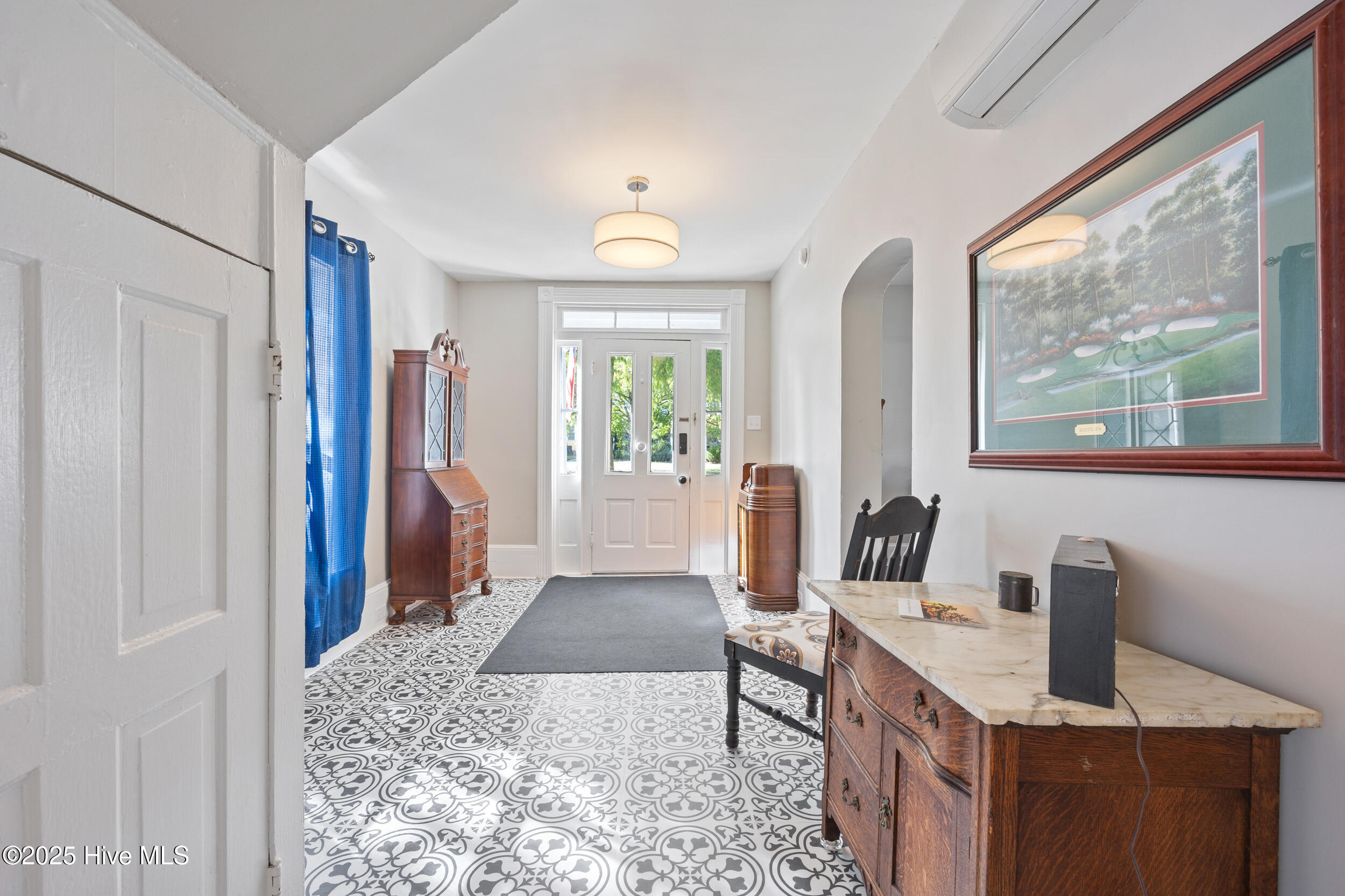 Homes for sale in Edenton, NC | 207 S Oakum St, Edenton, NC 27932 | MLS# 100536686