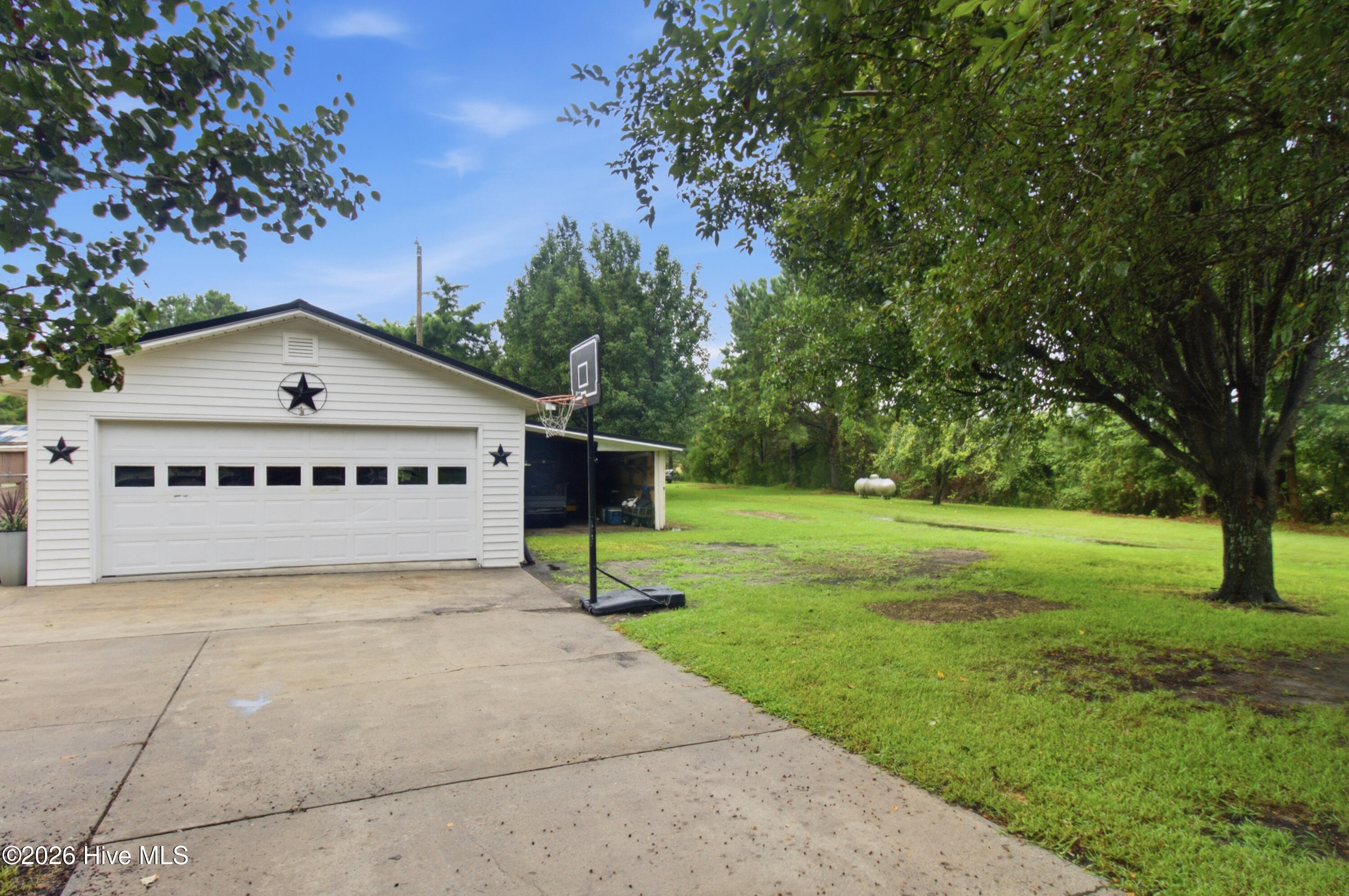 6634 Florence Road,Merritt