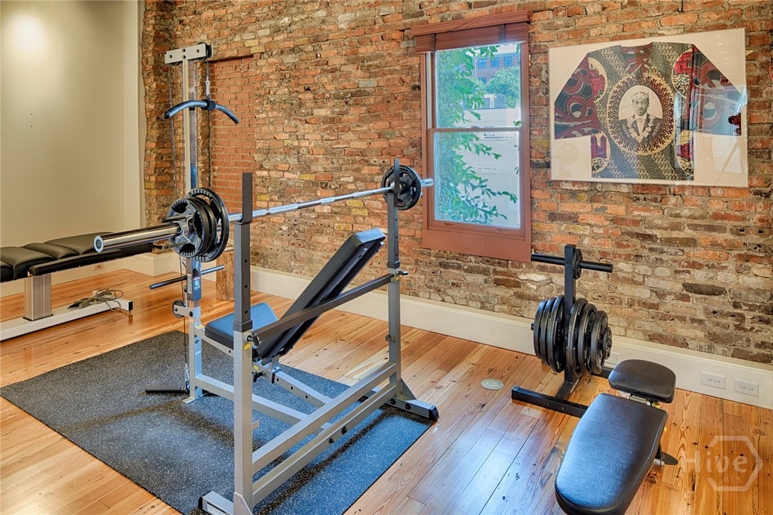 232 E Broughton Street, Savannah, GA, 31401