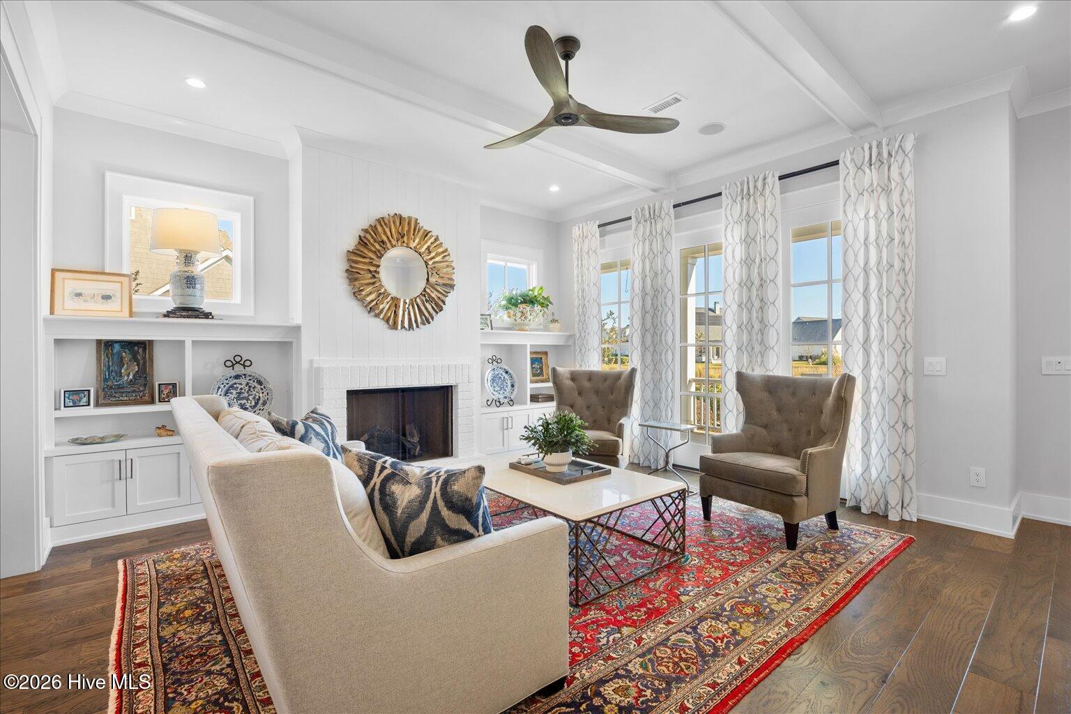 100550299 | Photo 14