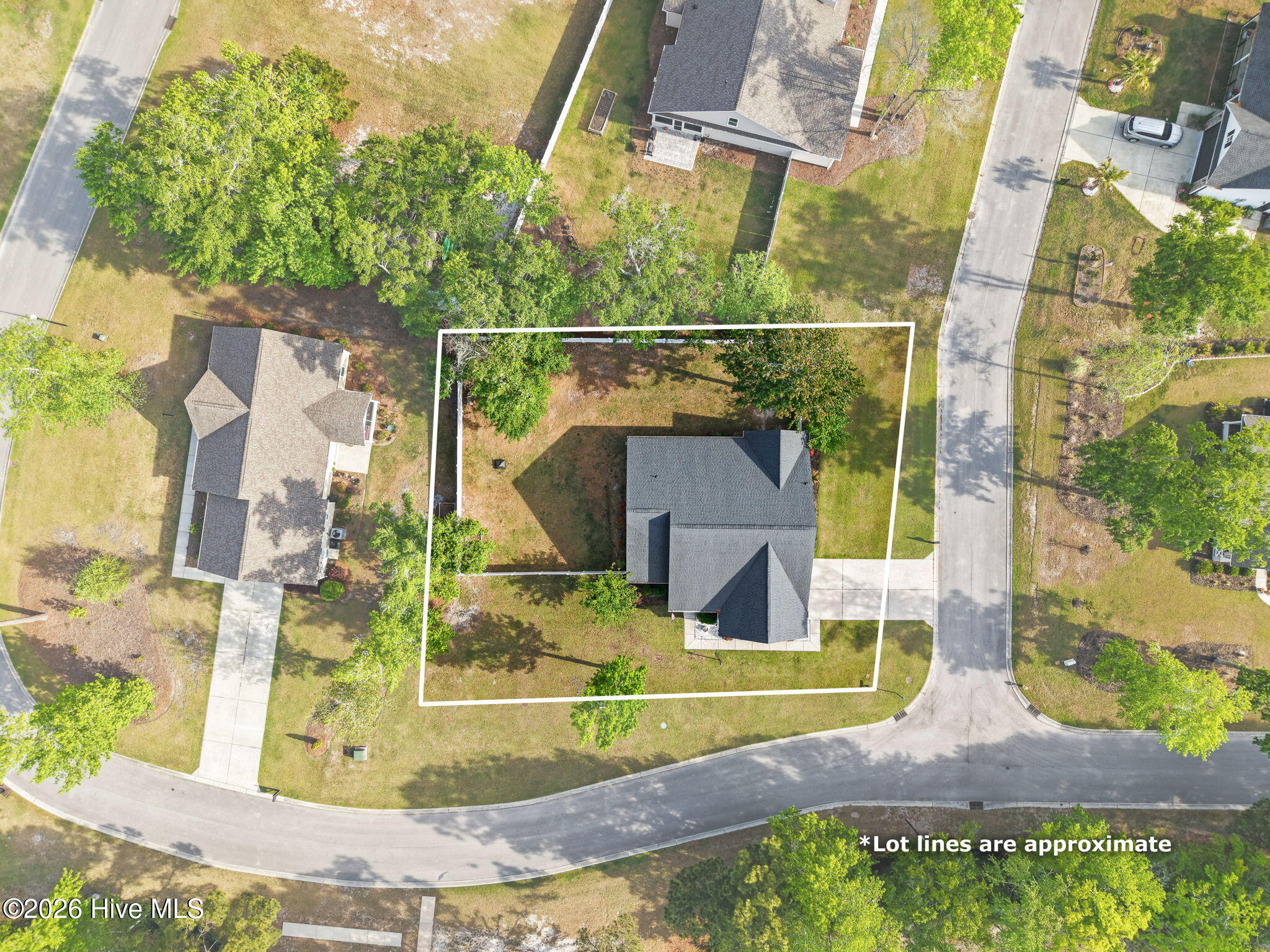 100568140 | Photo 42