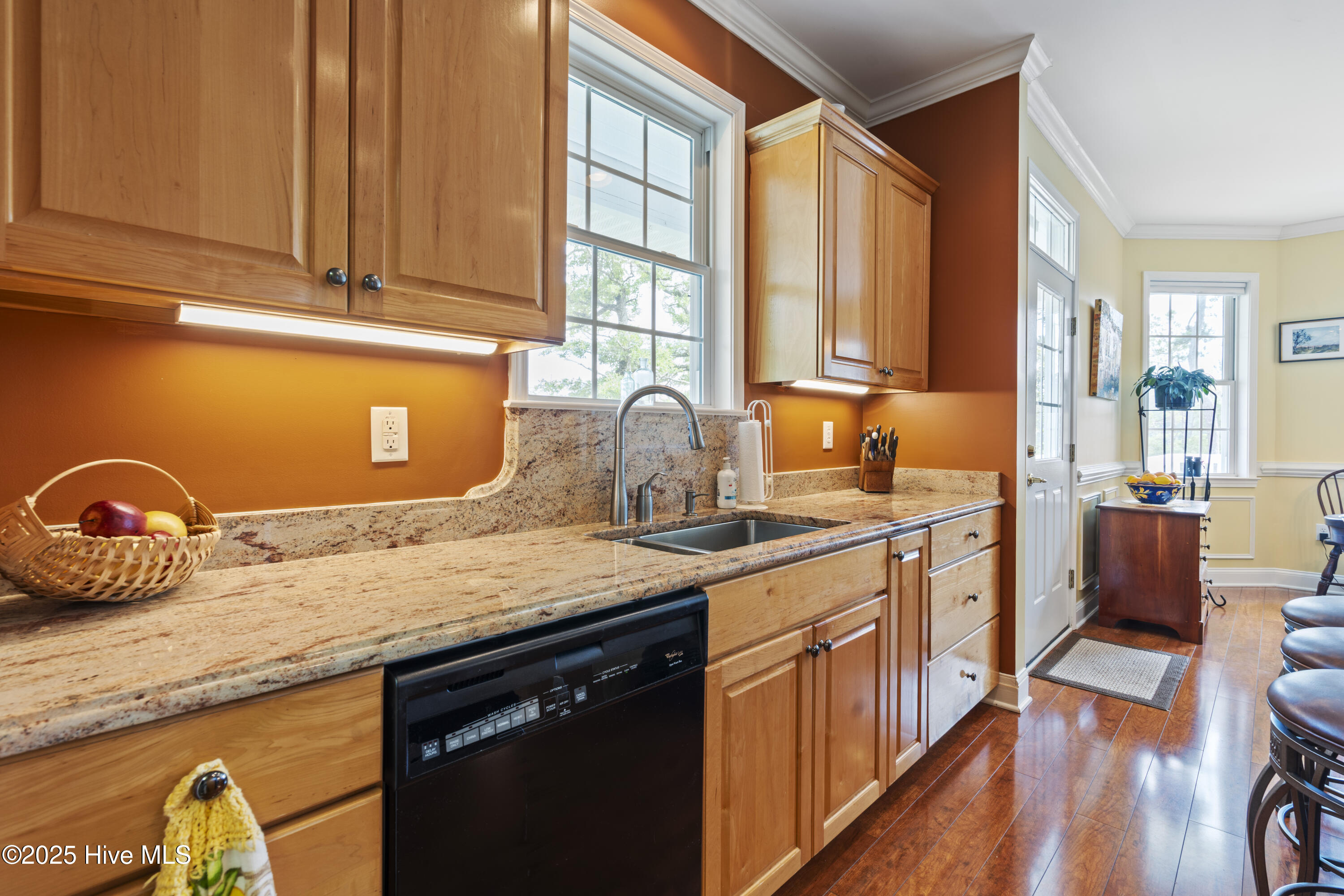 100511764 | Photo 39