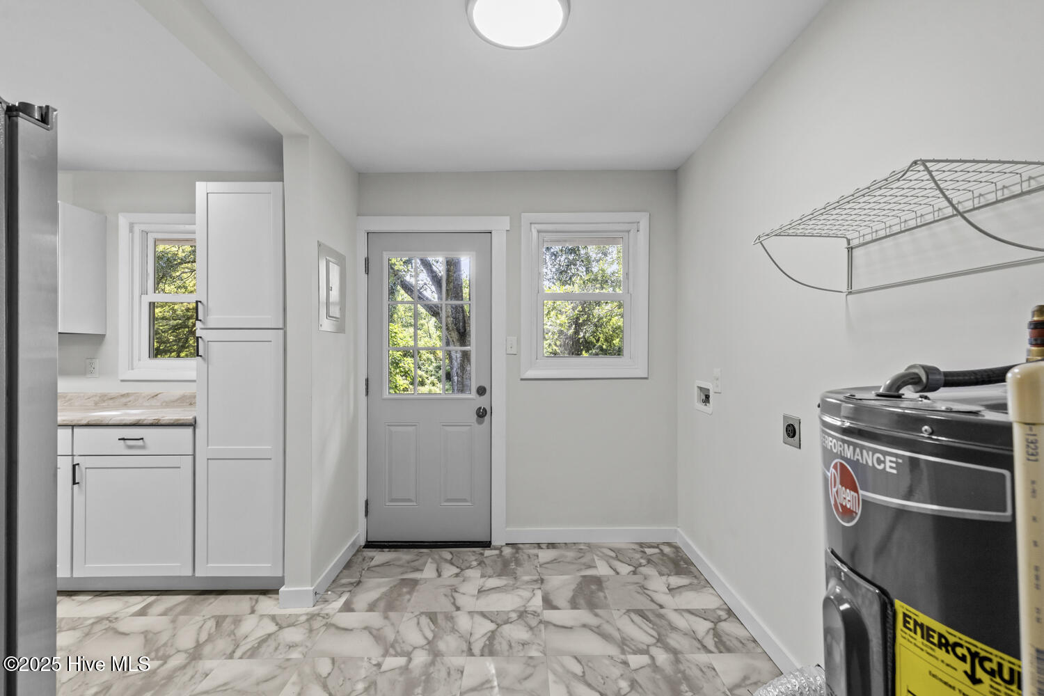 100533328 | Photo 13