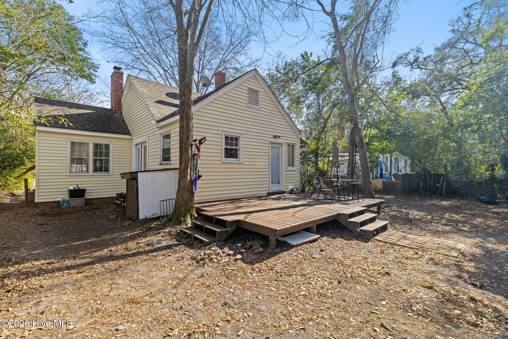 100555429 | Photo 25