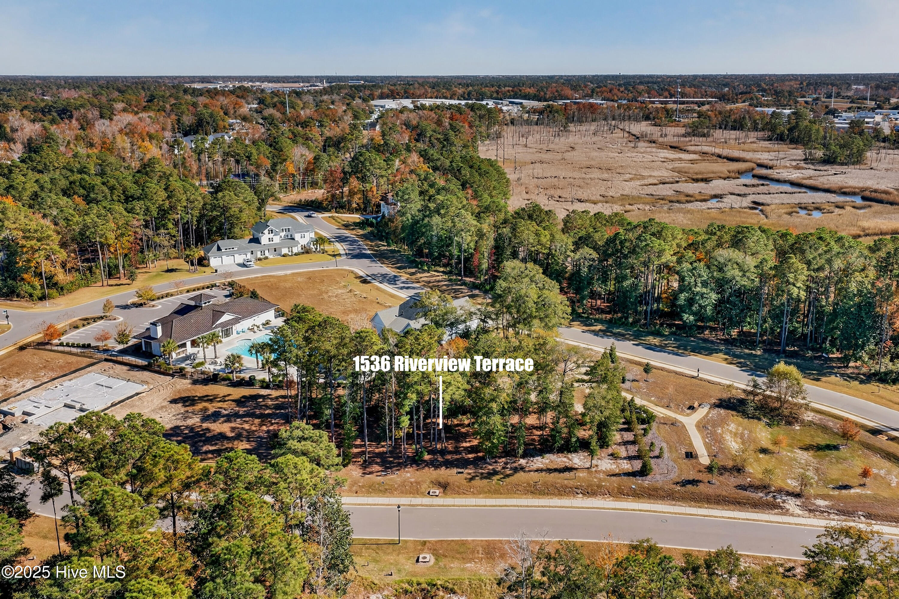 100541672 | Photo 15