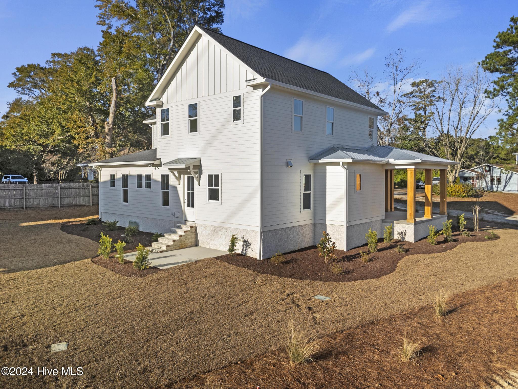 4301 Oak Avenue, Wilmington, NC 28403 – photo 6: DJI_20241217151236_0531_D