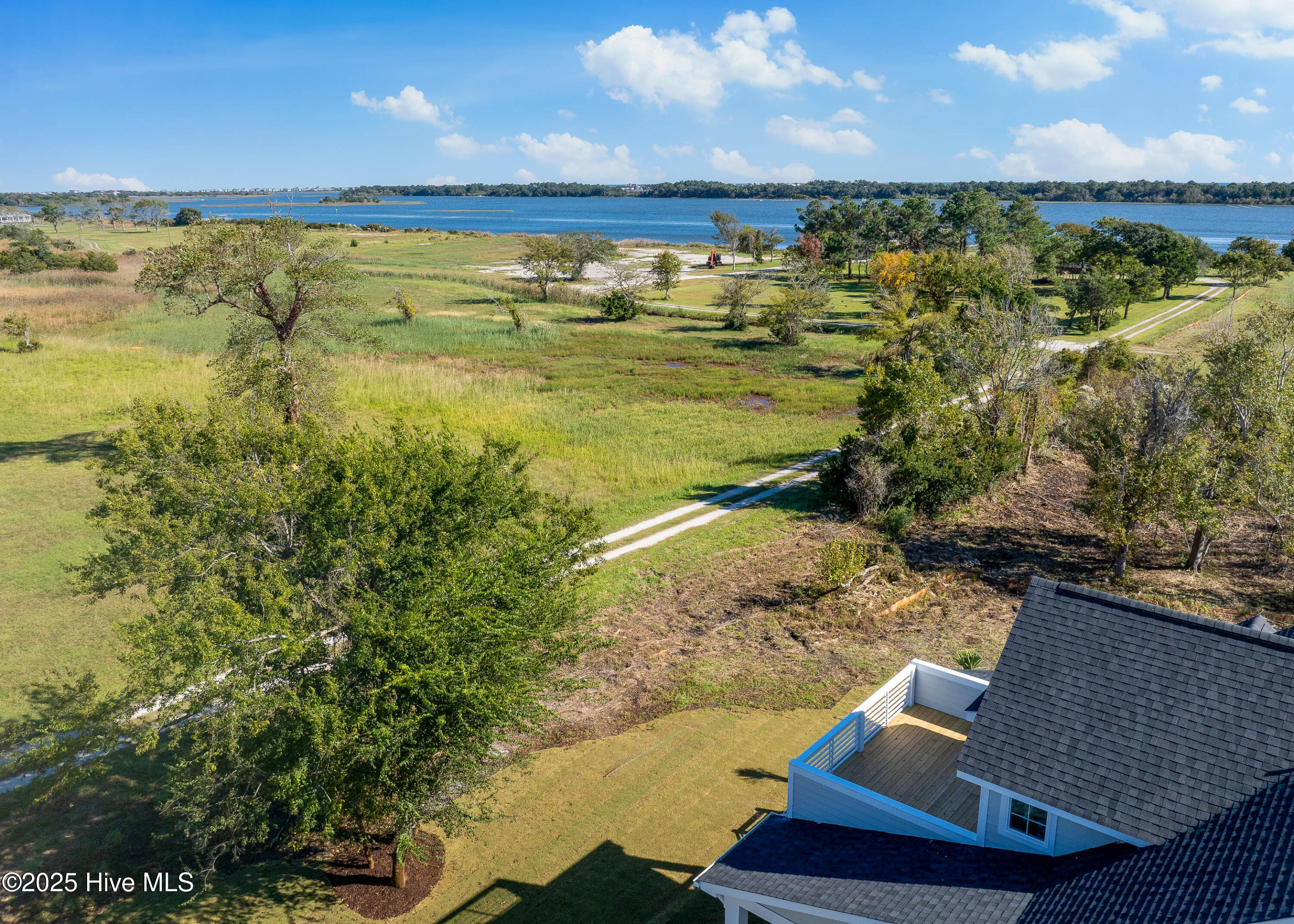 100557096 | Photo 69