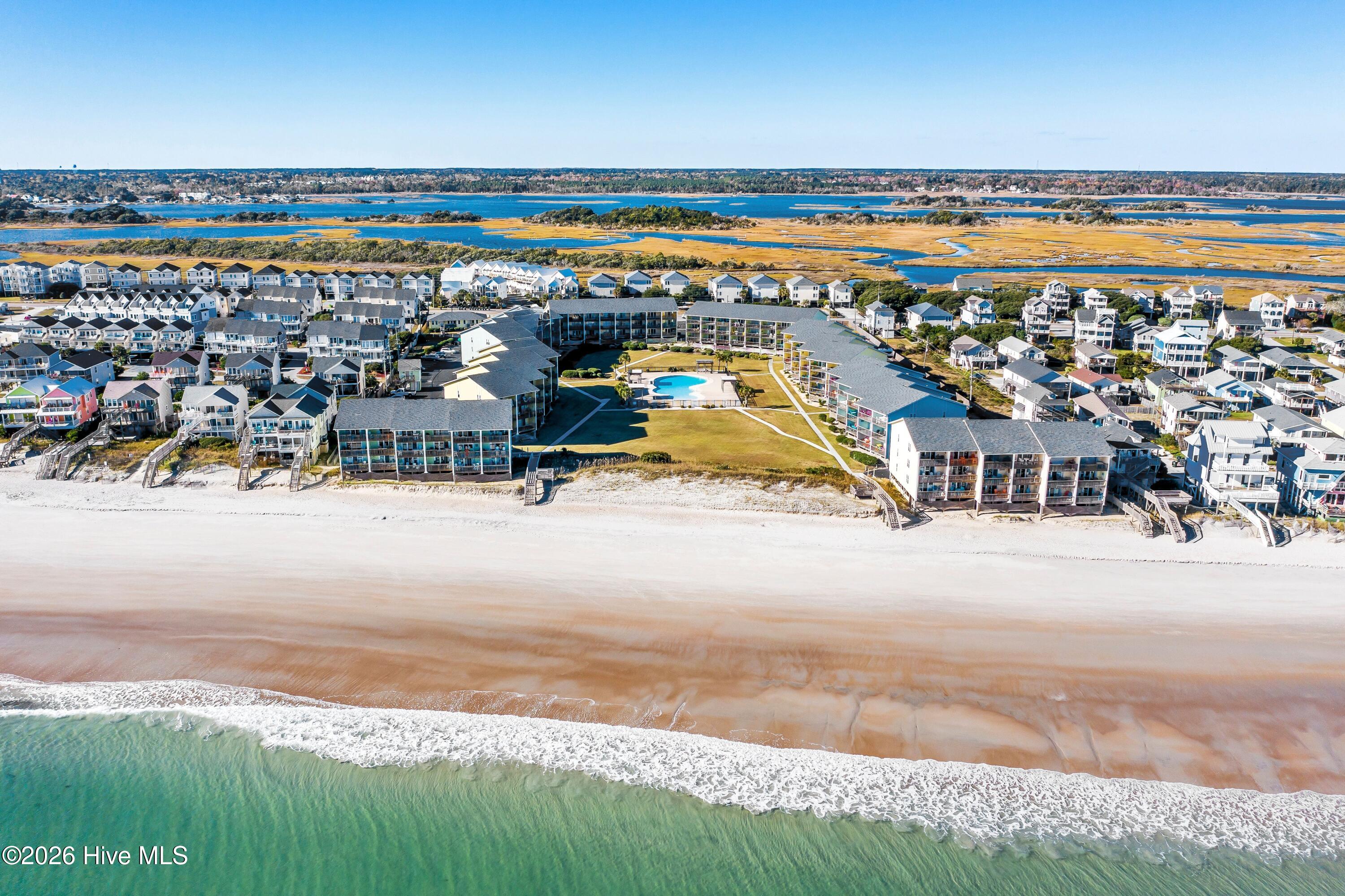 918 N New River Drive UNIT 331, Surf City, NC, 28445