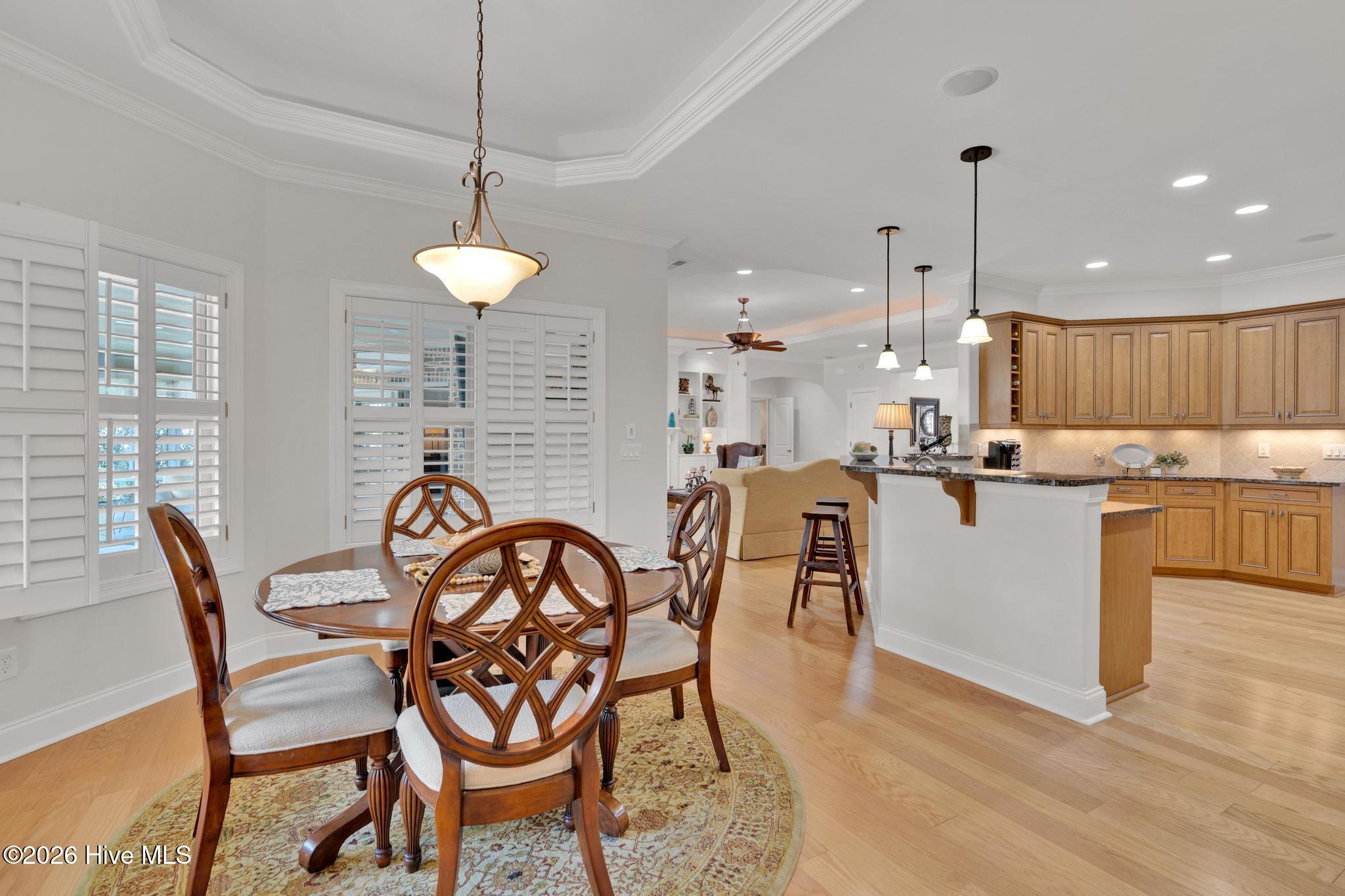 100559631 | Photo 20