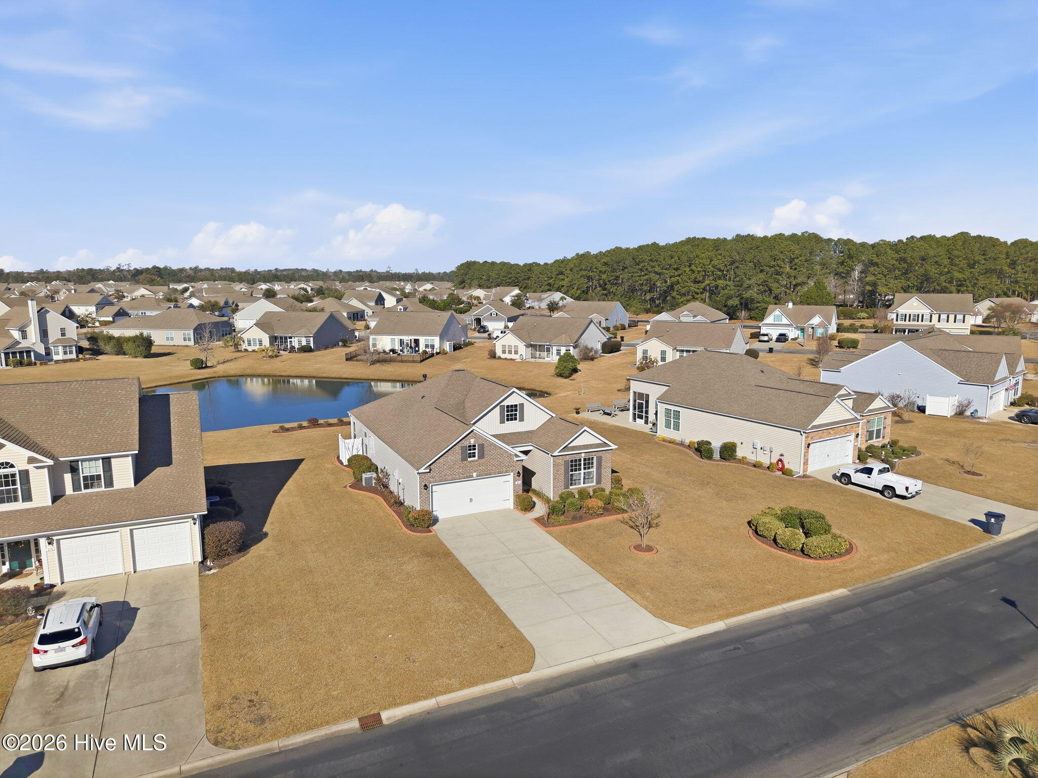 100547830 | Photo 24