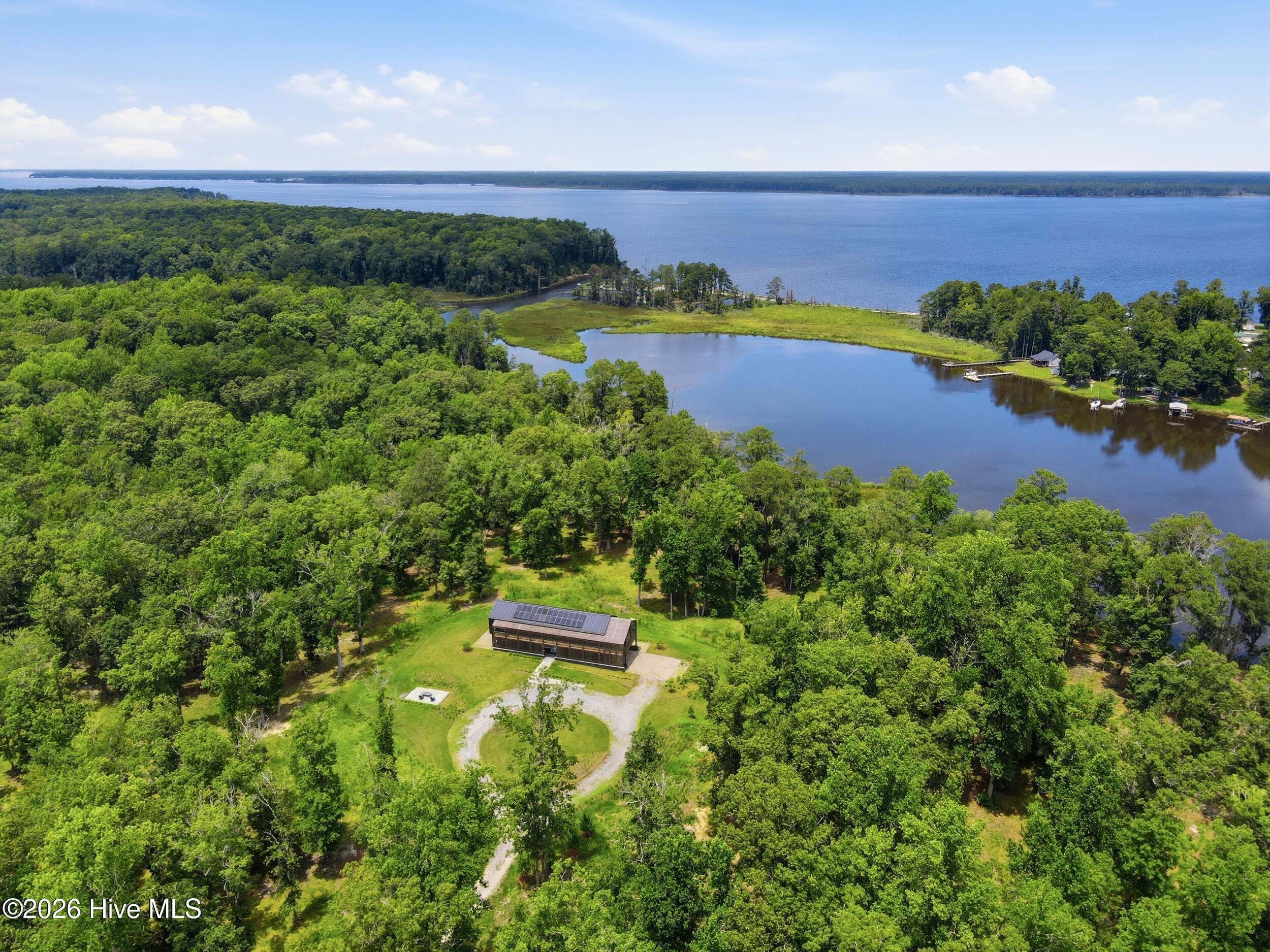 Aerial View / Waterview