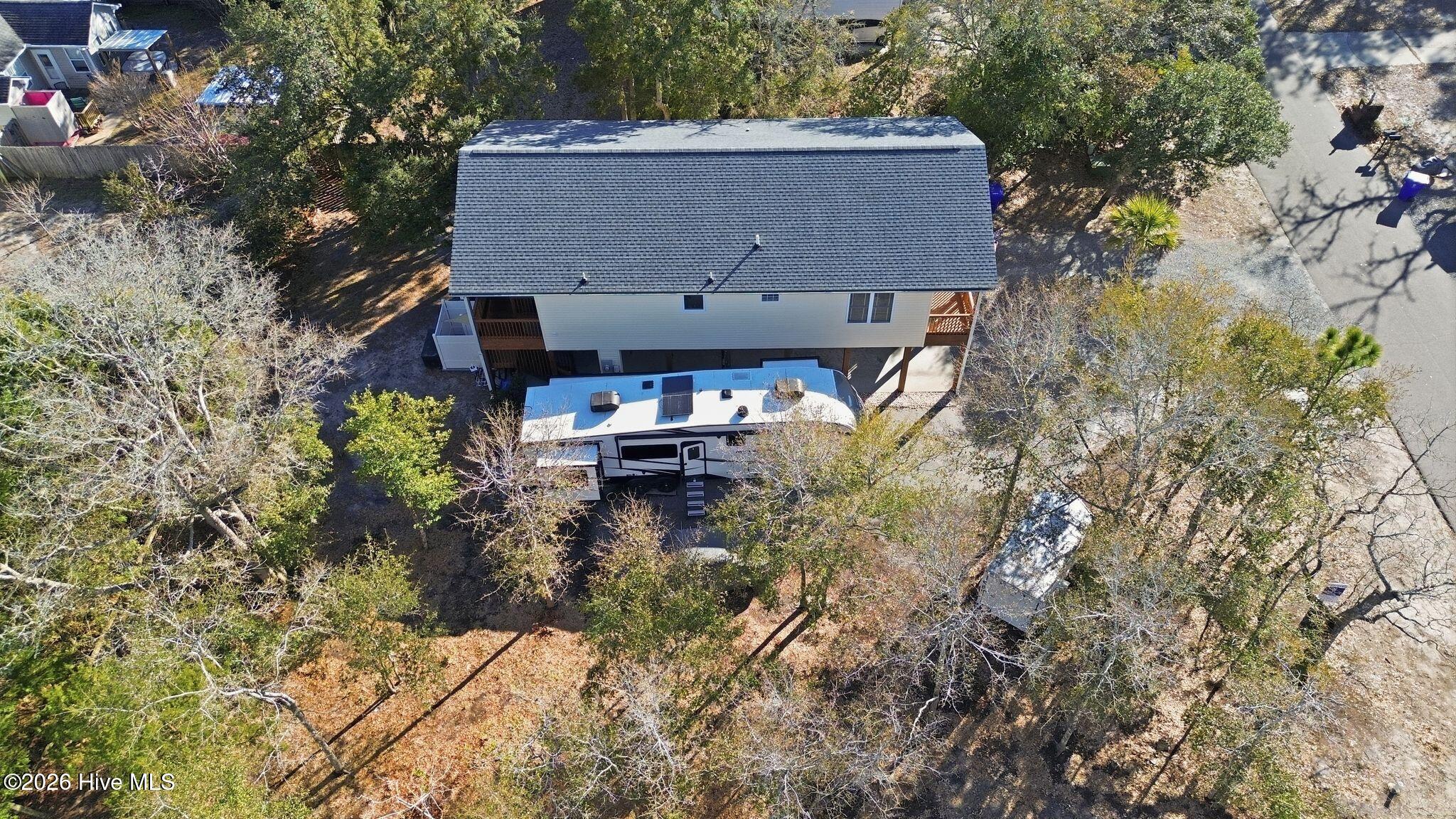 100555111 | Photo 91