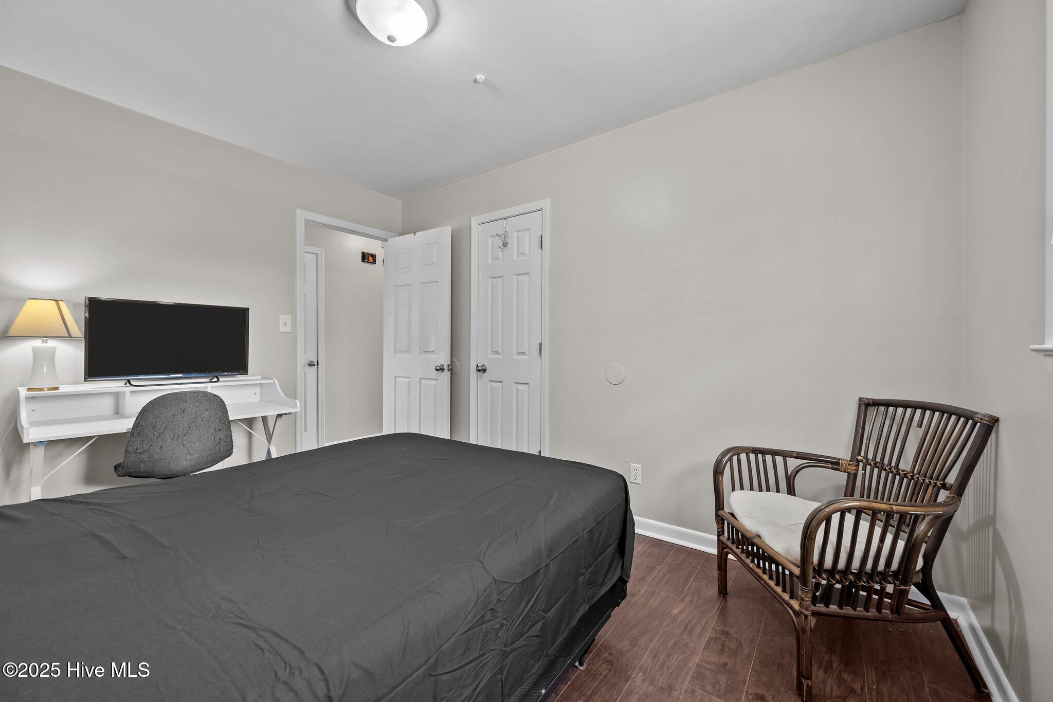 102 Mercer Road, Jacksonville, NC 28546 – photo 22: 35-web-or-mls-_RAD0117