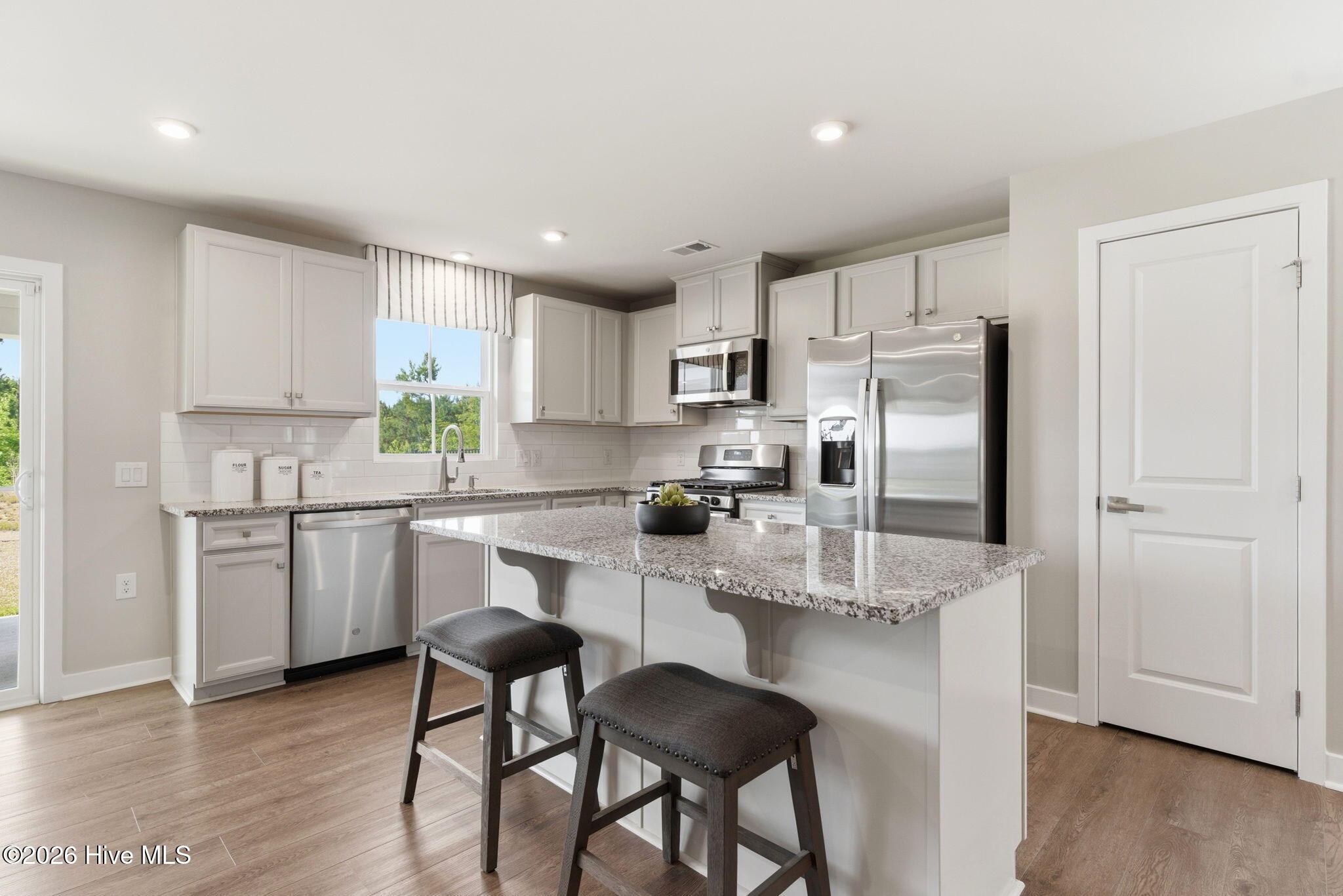 1123 Middle Crest Drive NE, Bolivia, NC, 28422