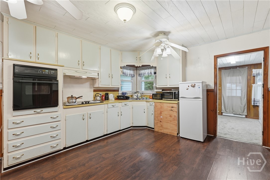 Built in oven & surface range