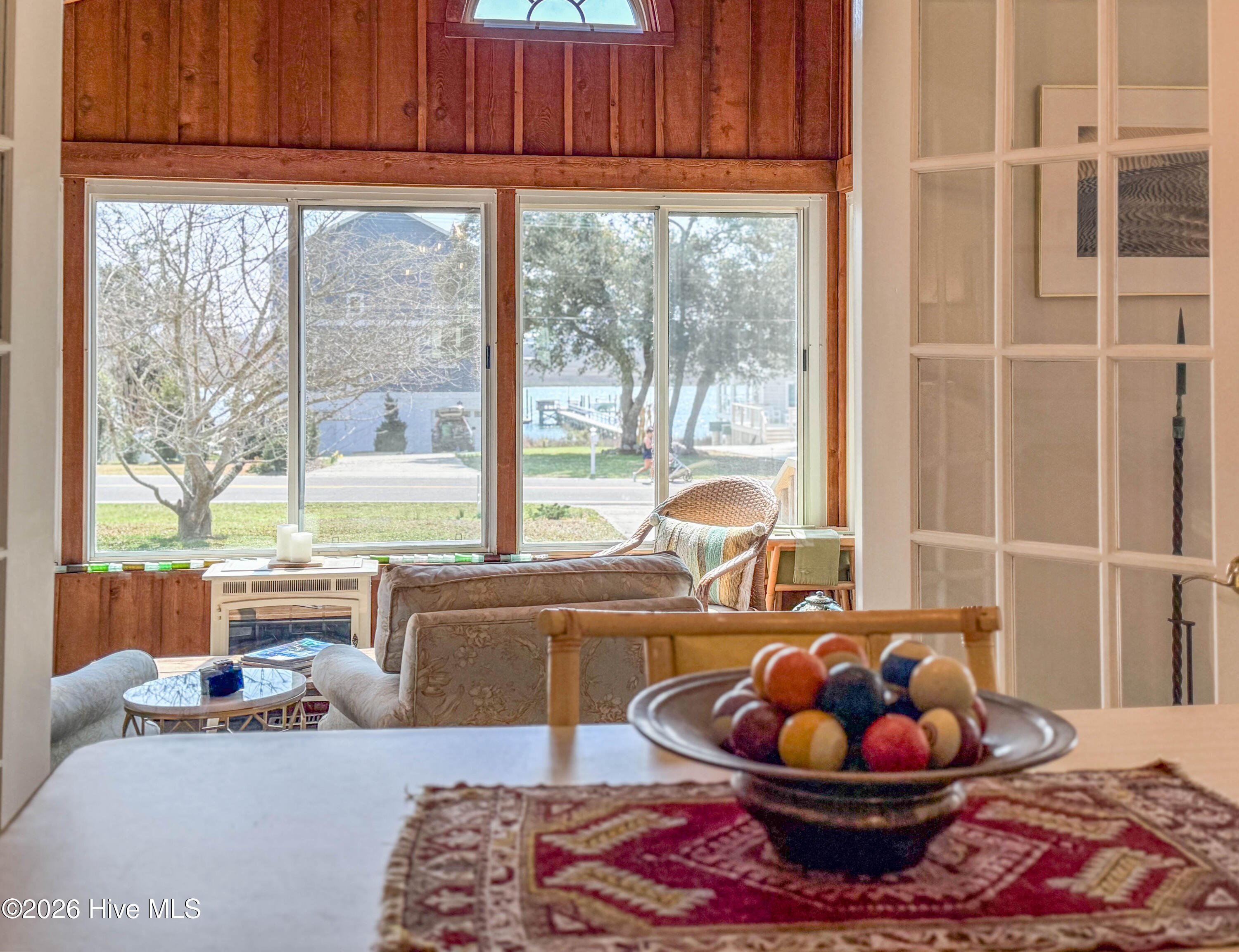 100559362 | Photo 19