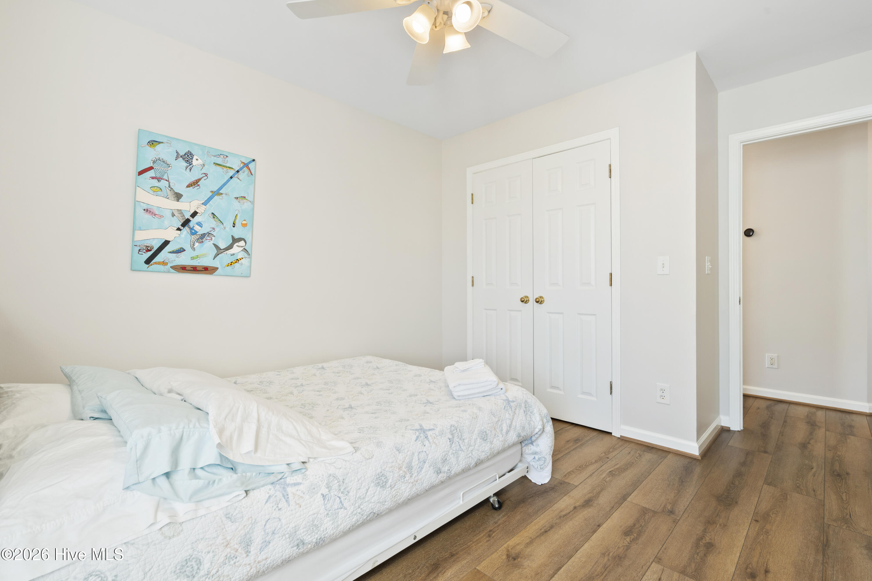 100549941 | Photo 33