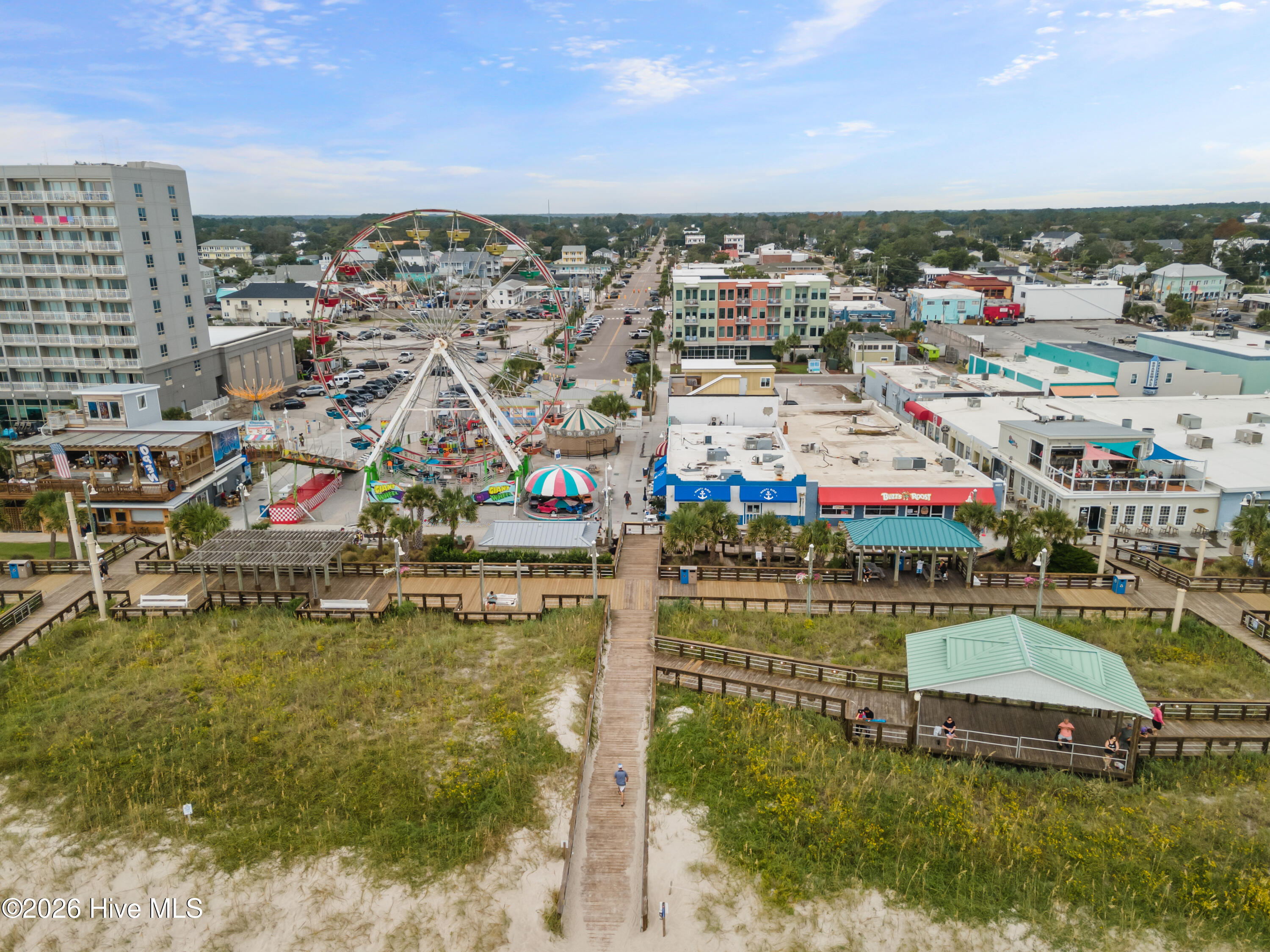 100566755 | Photo 76