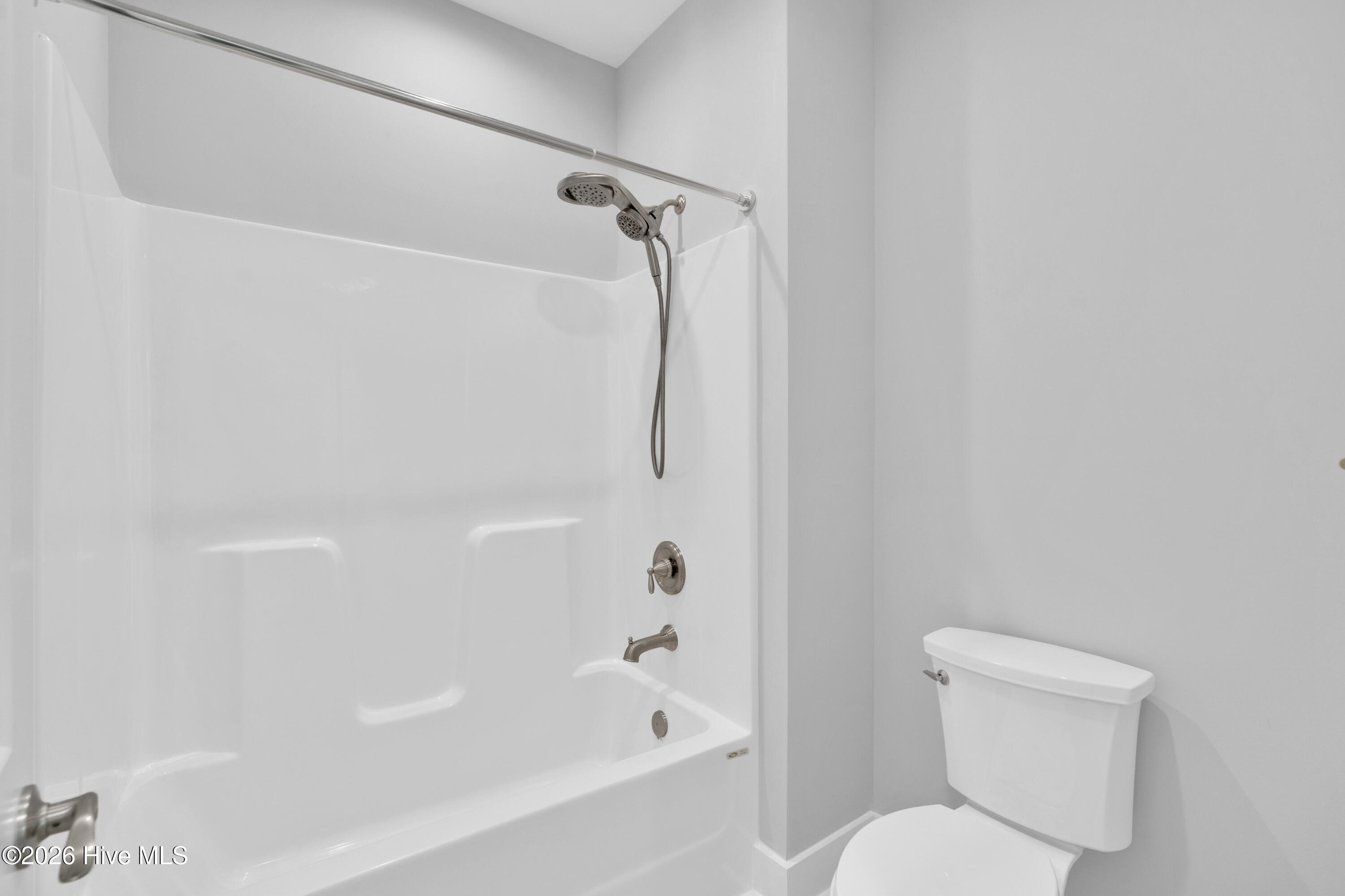 100565490 | Photo 21