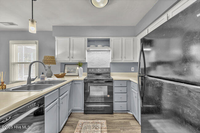 Homes for sale in Wilmington, NC | 2720 S 17Th St S #Apt D, Wilmington, NC 28412 | MLS# 100535048