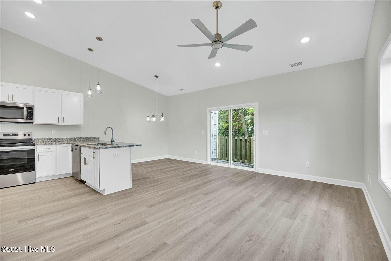 Homes for sale in Leland, NC | 211 Lincoln Pl Cir, Leland, NC 28451 | MLS# 100484264