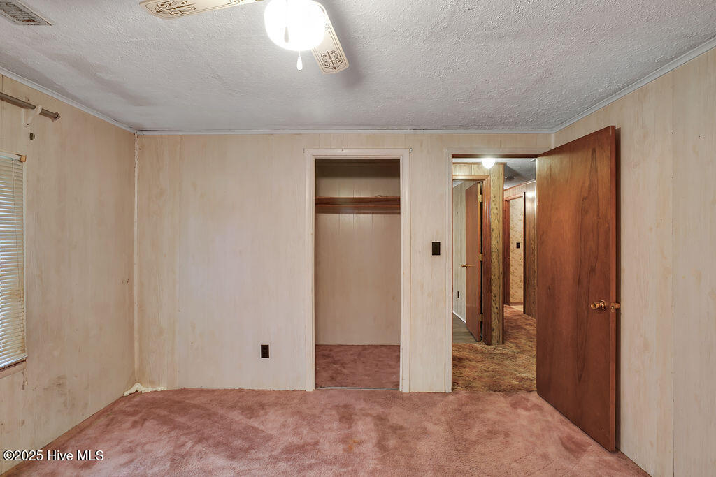 100526038 | Photo 25