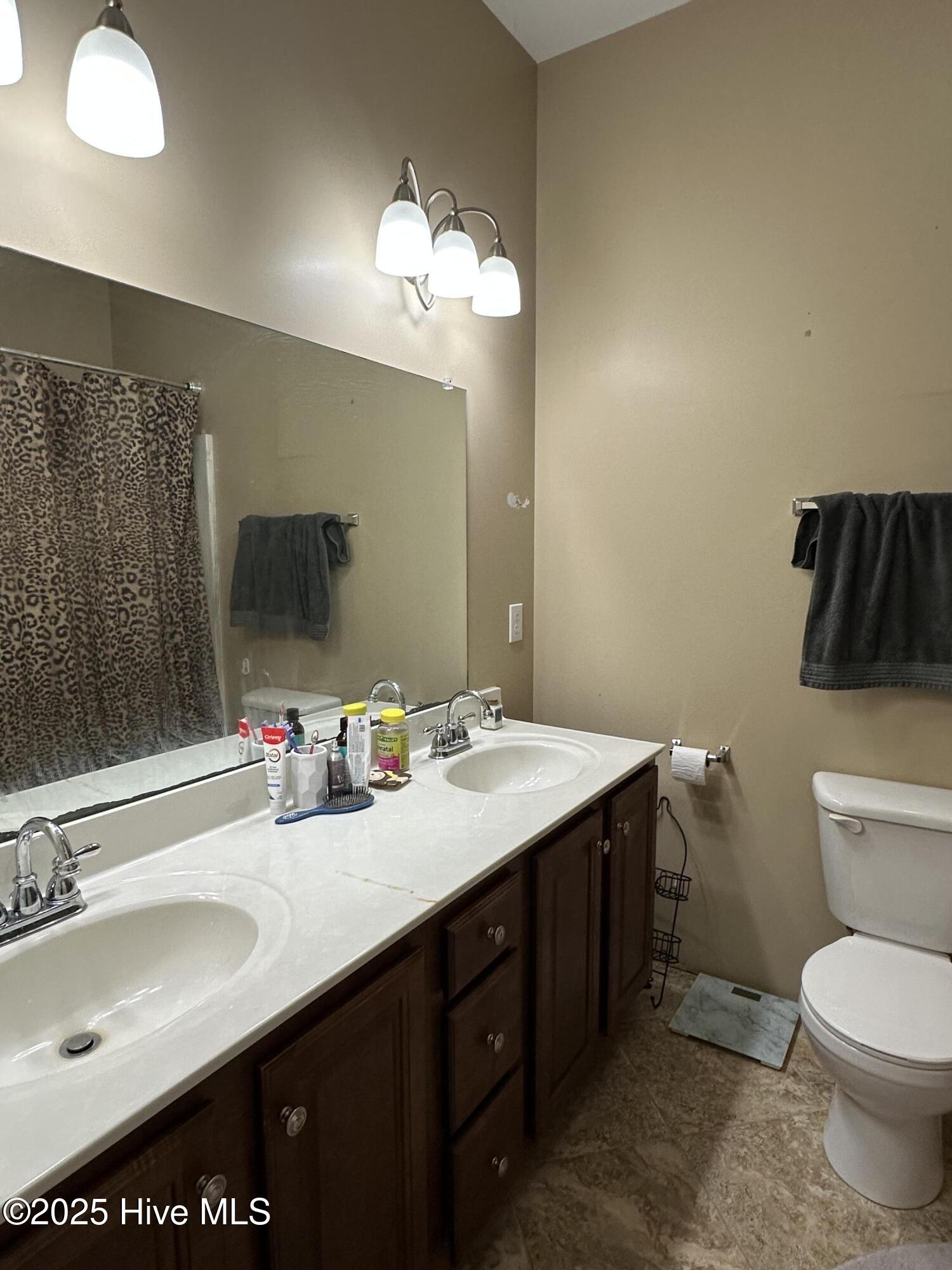 121 S King Street, Windsor, NC, 27983
