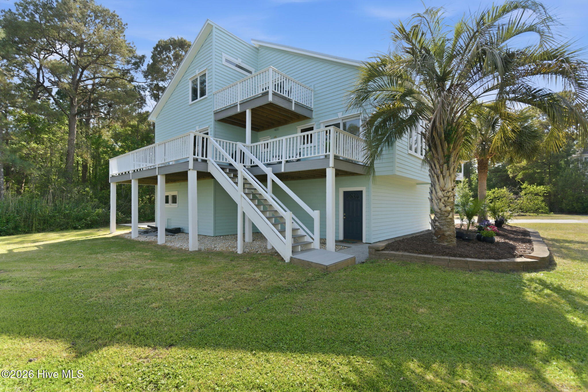 100569550 | Photo 46