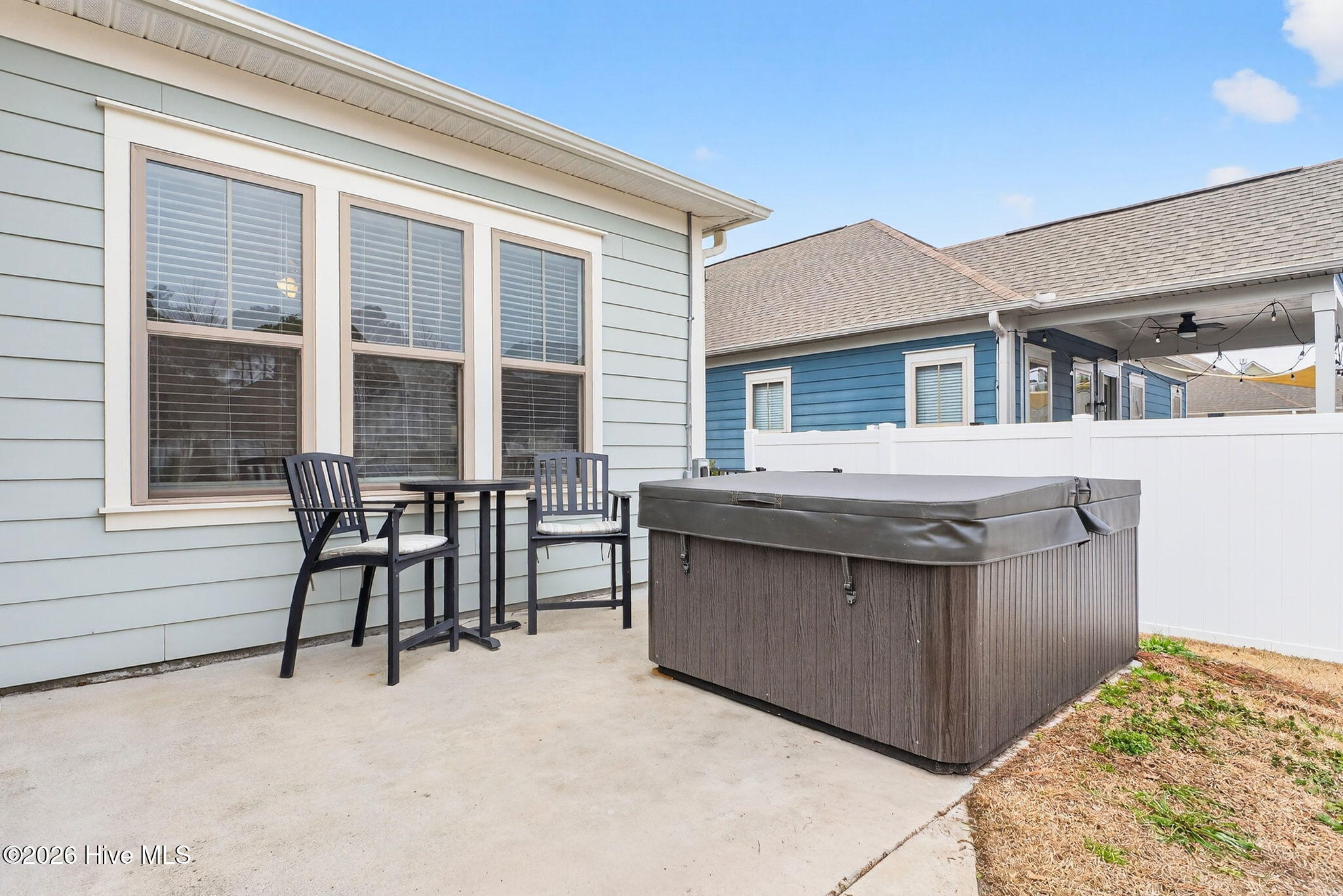 100553997 | Photo 34