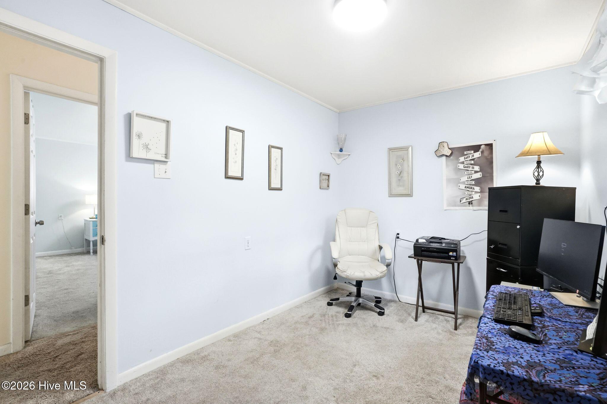 100565168 | Photo 28