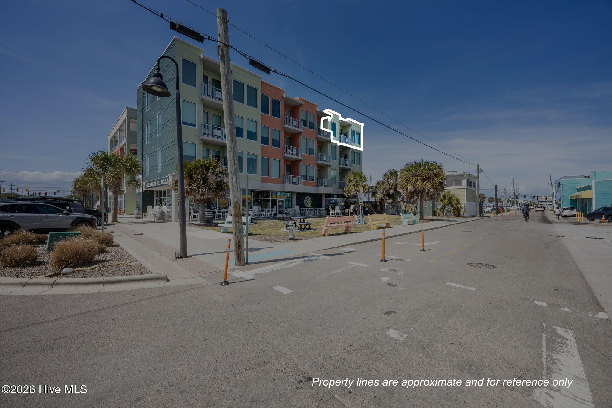 100566225 | Photo 39