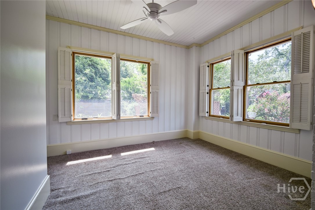 Office or 4th bedroom