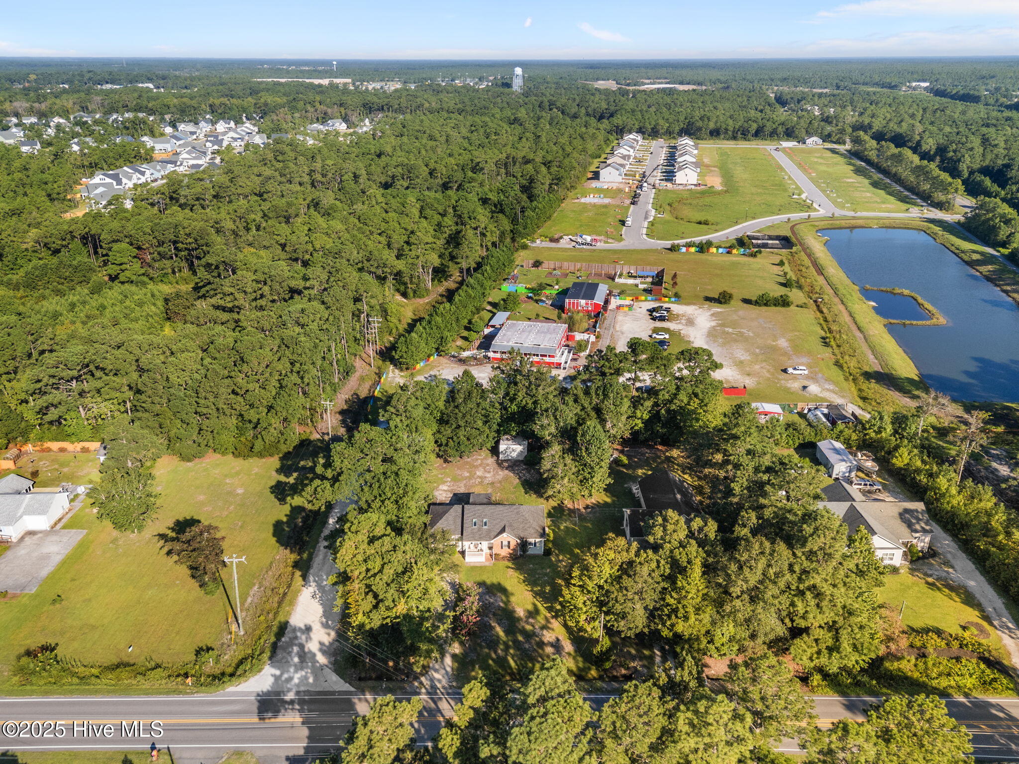 100527660 | Photo 49