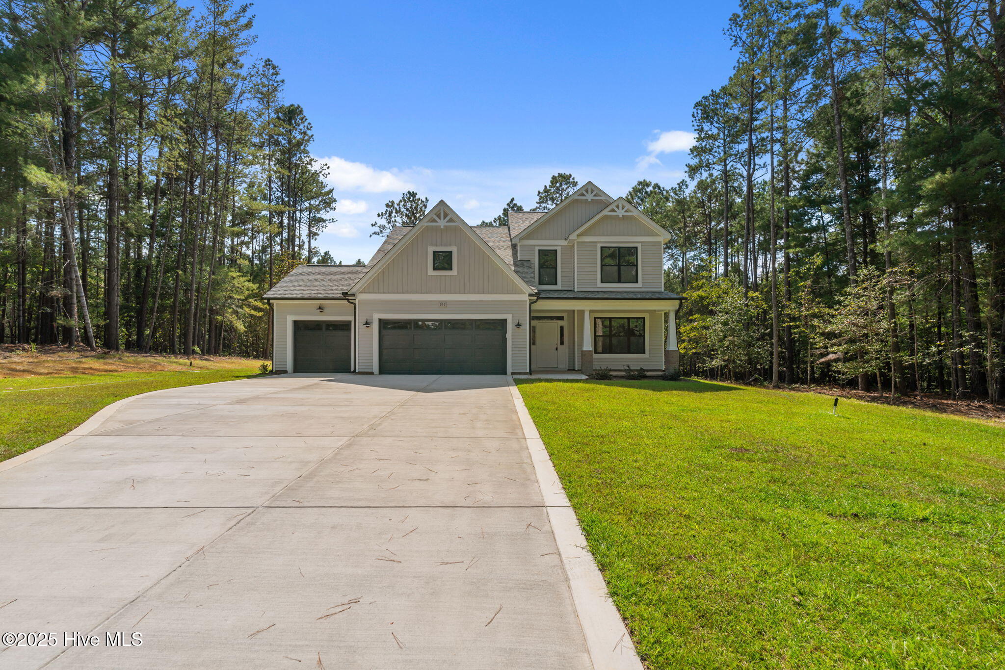 199 Pinecrest Drive