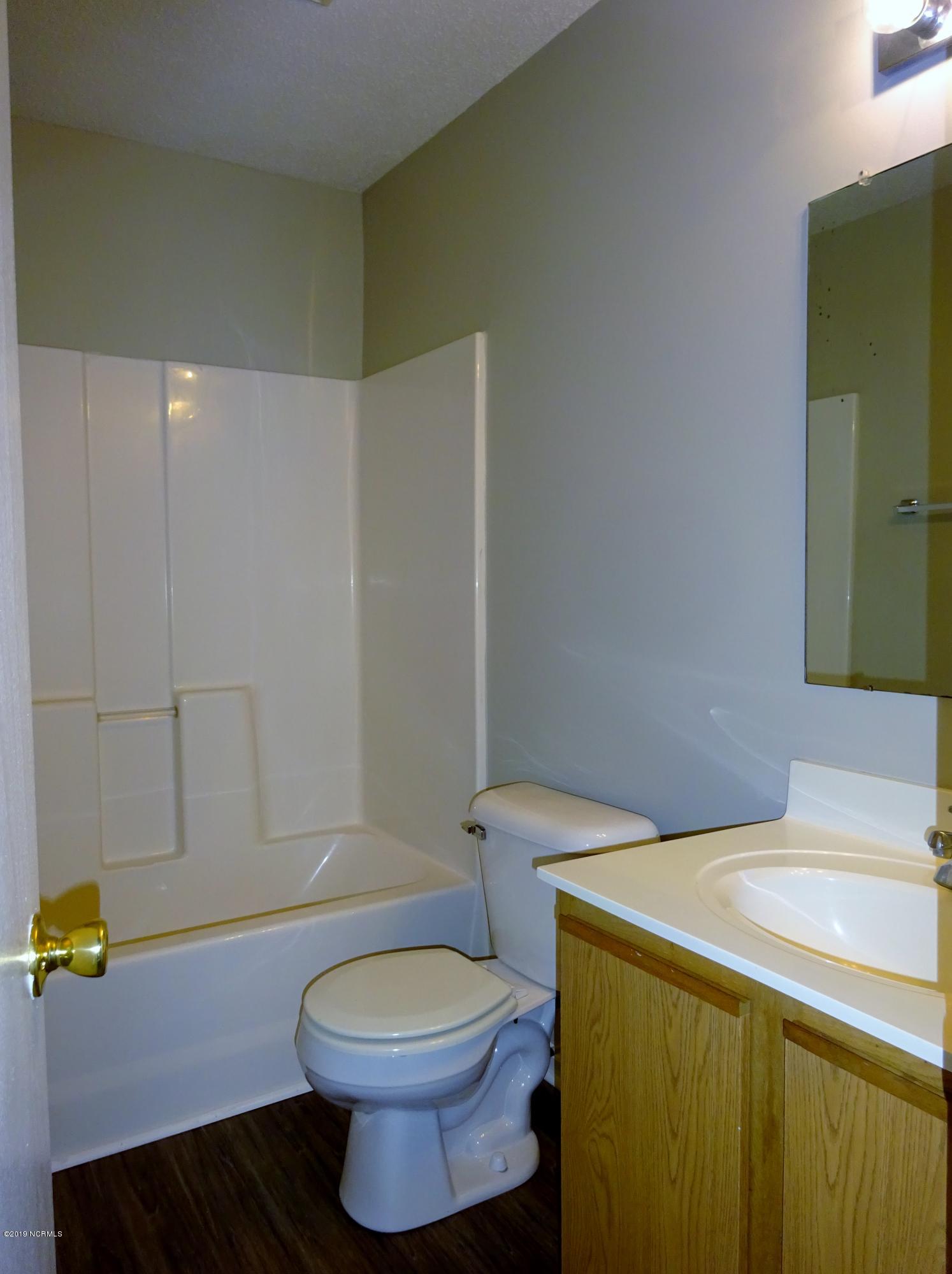 100535022 | Photo 16