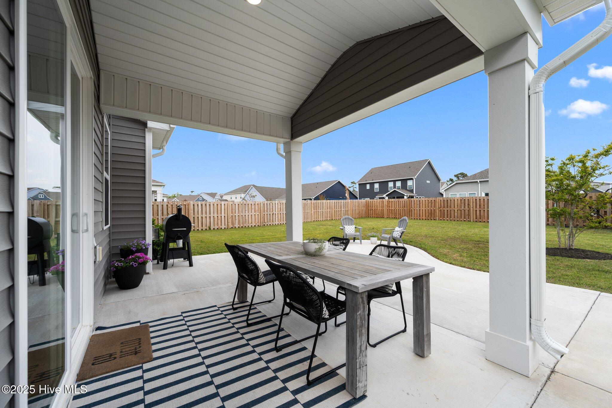 100545620 | Photo 13