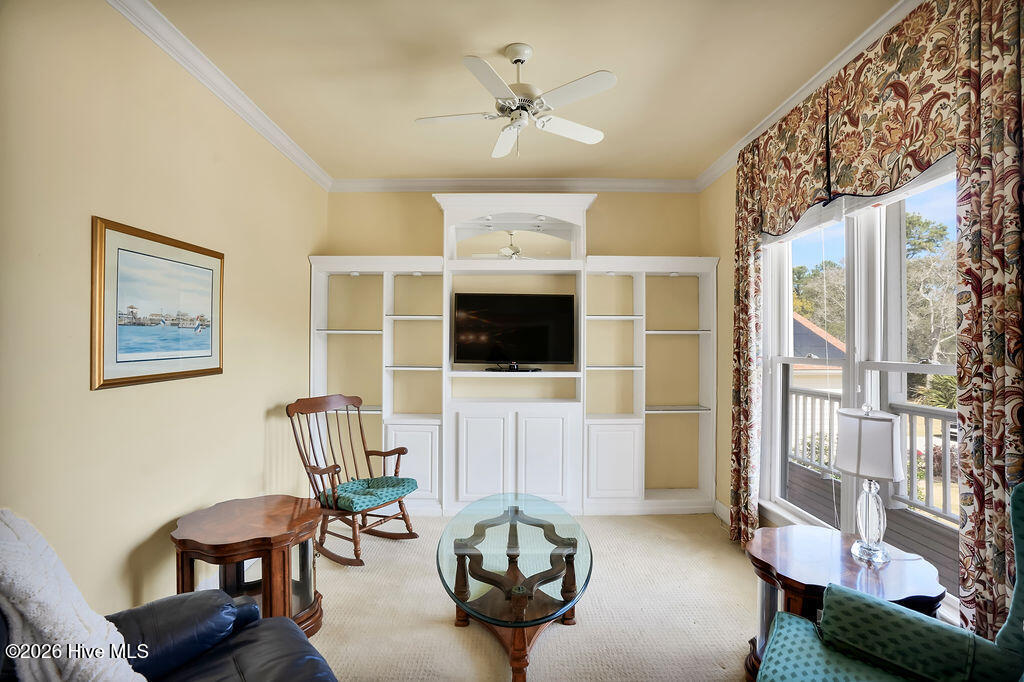 100563710 | Photo 15