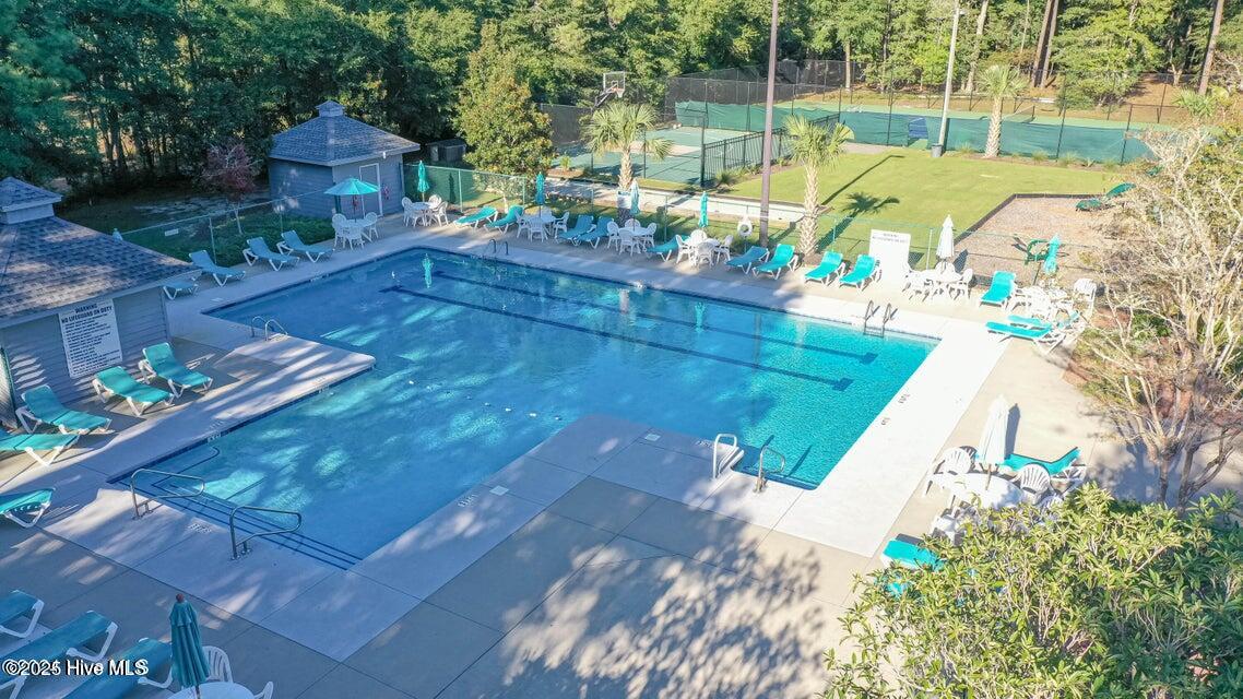 100542938 | Photo 16