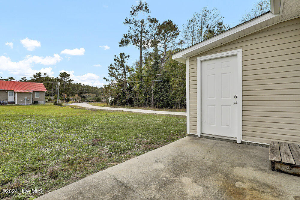 100550999 | Photo 23